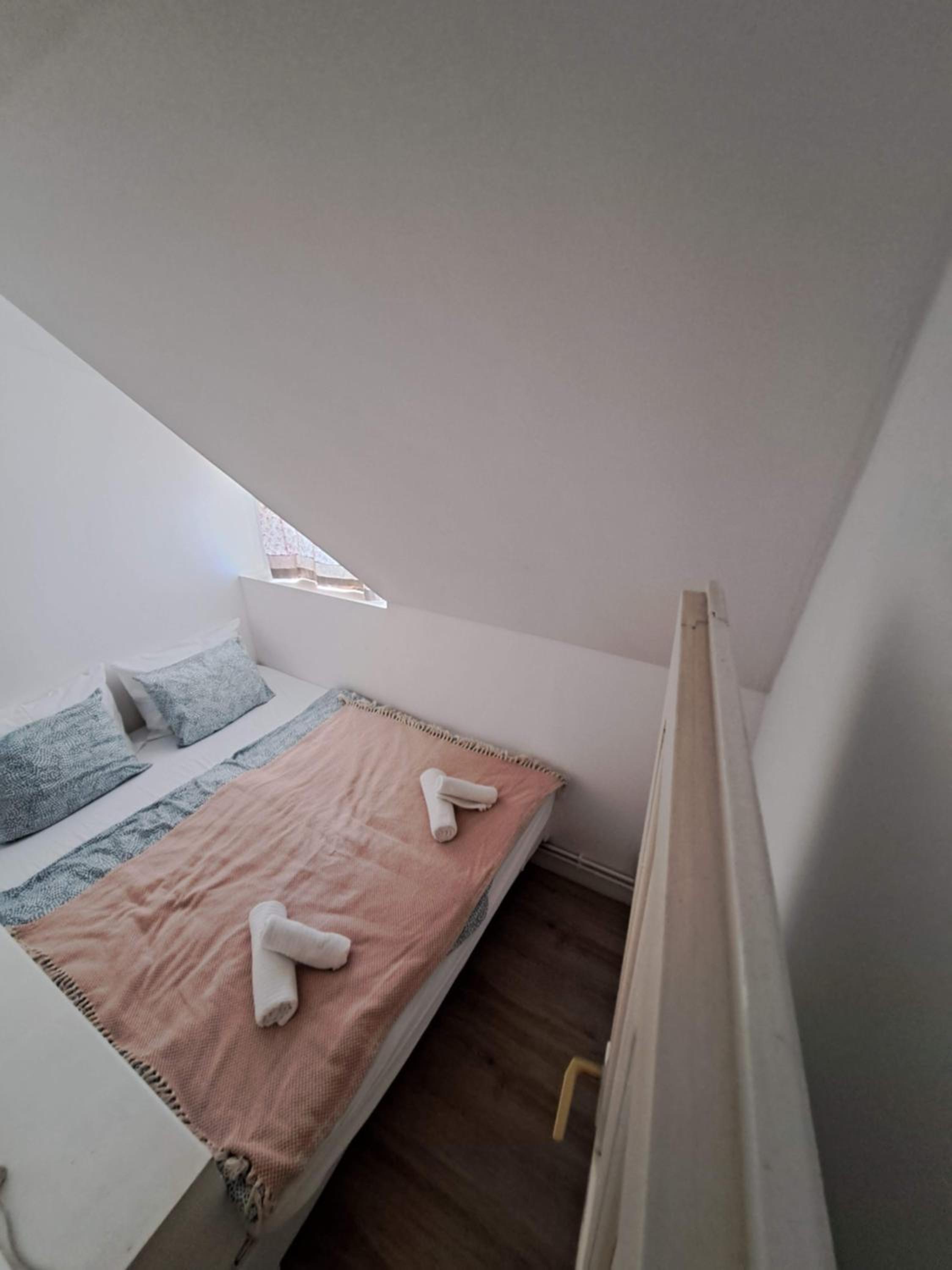 Three-Bedroom Apartment with Park View photo 1