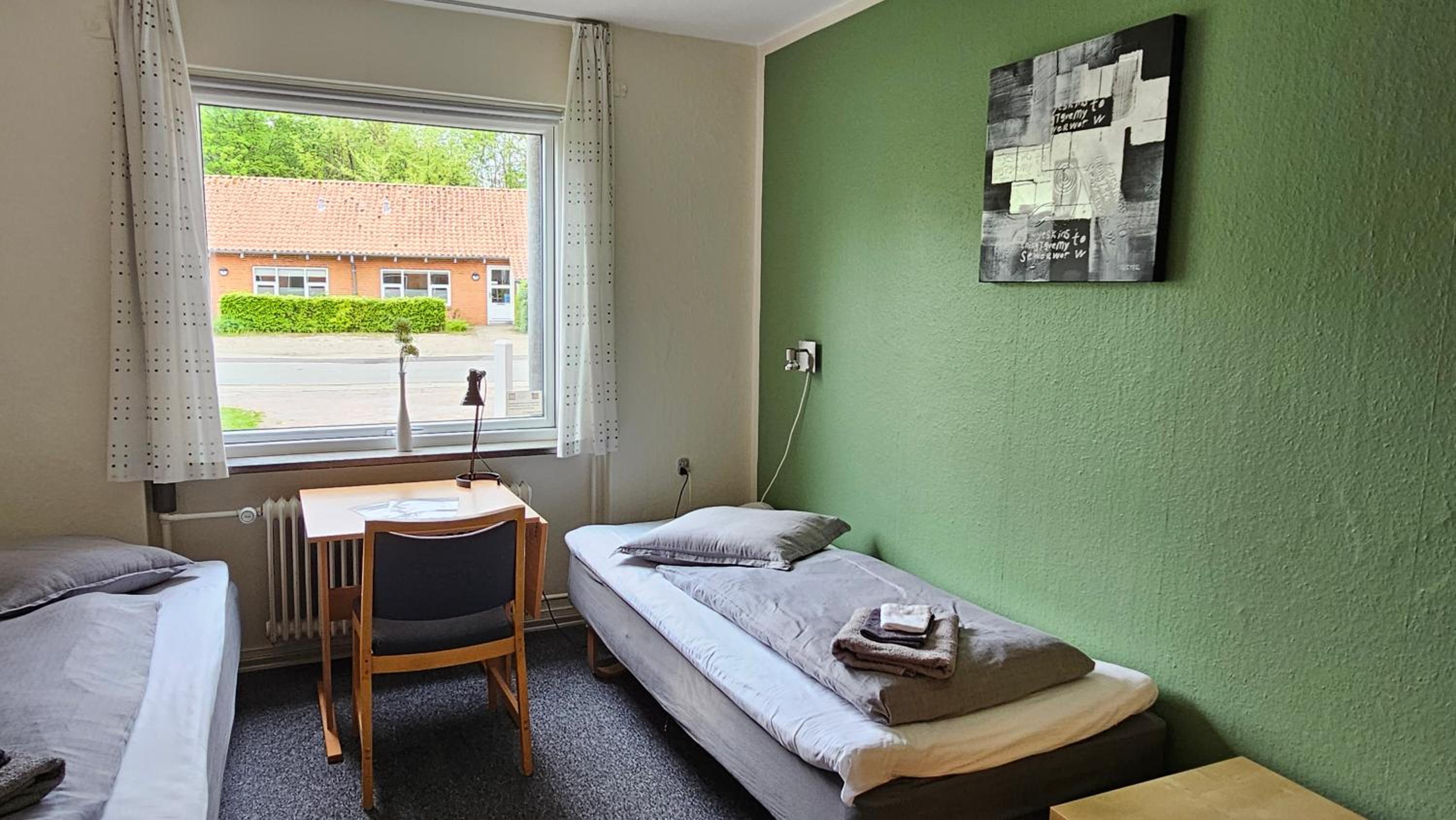 Double Room with Shared Bathroom photo 1