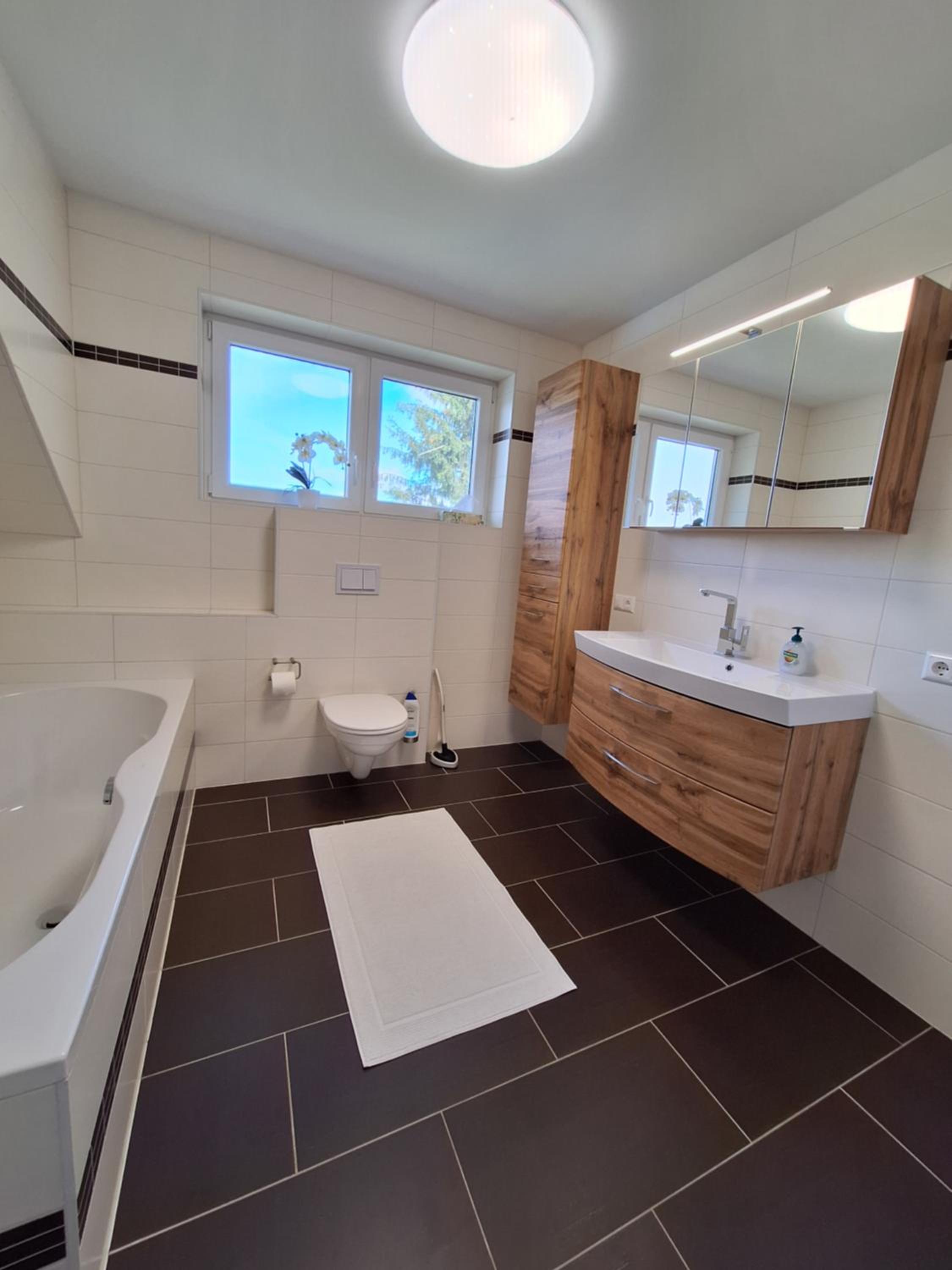 Three-Bedroom House photo 2