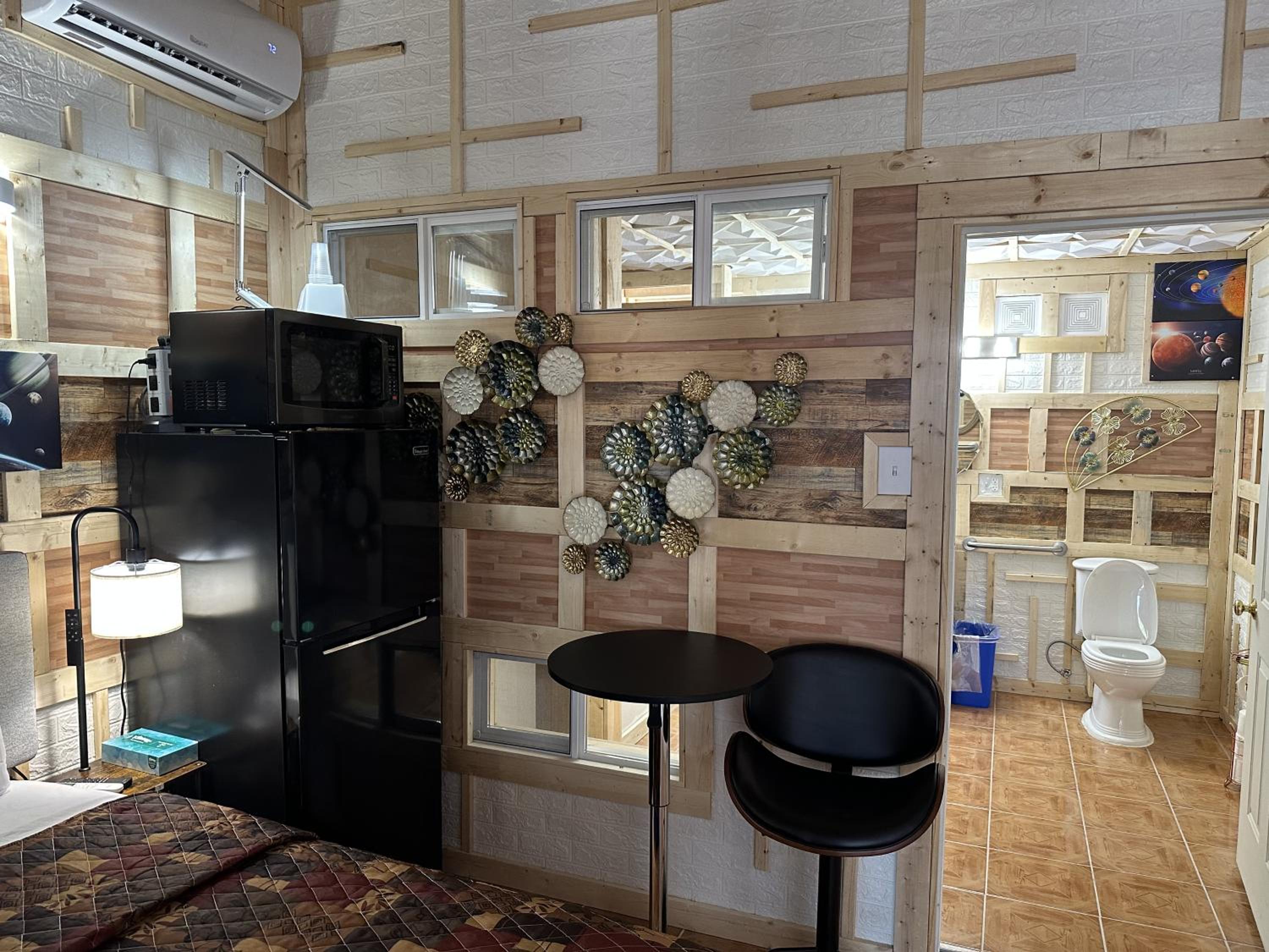 Double Room With Private Bathroom photo 1