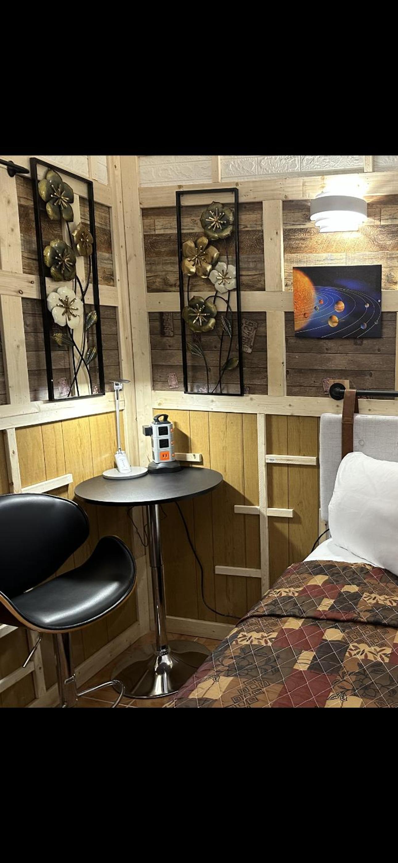 Double Room With Private Bathroom photo 3