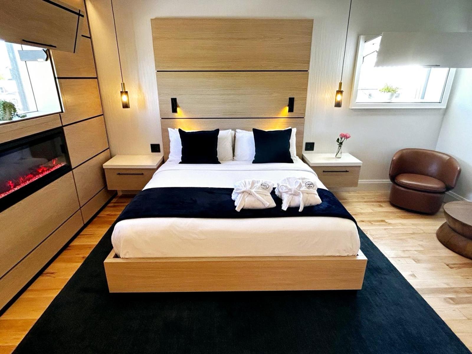 King Suite - Photo 5