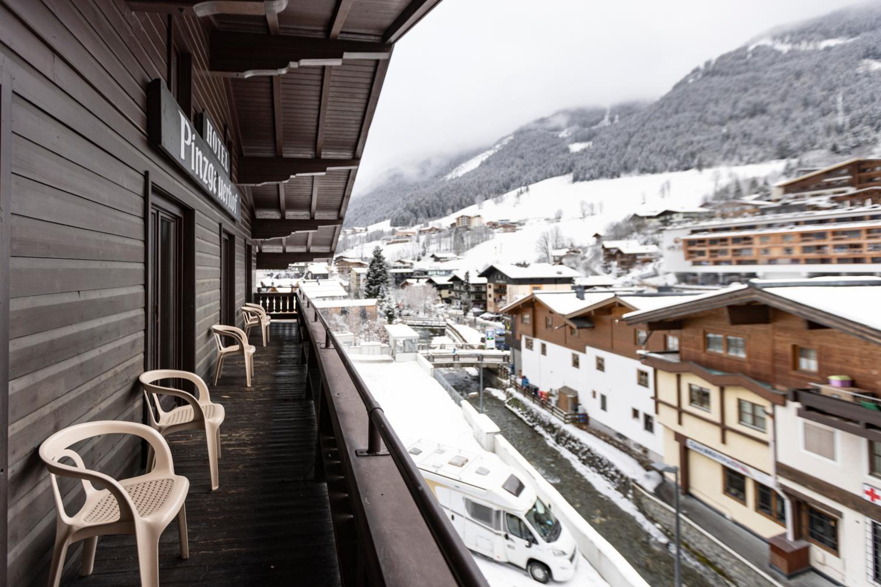 Double Room with Balcony photo 3