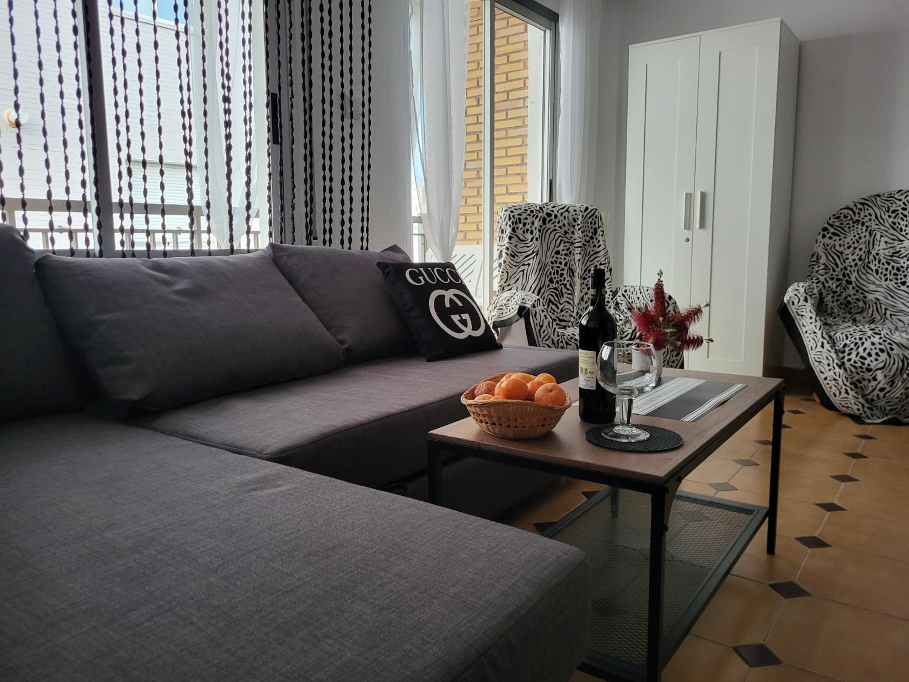 Three-Bedroom Apartment photo 3