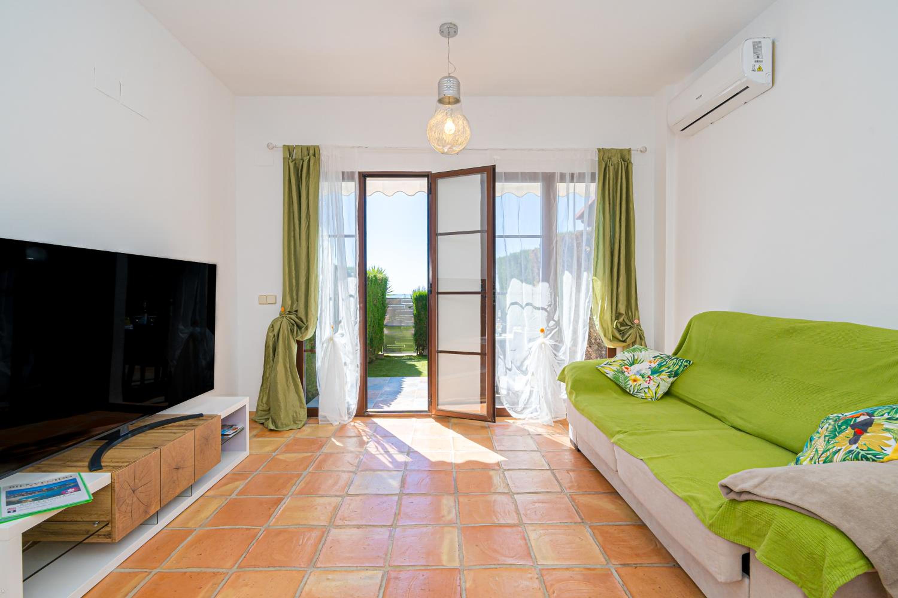Two-Bedroom House photo 2