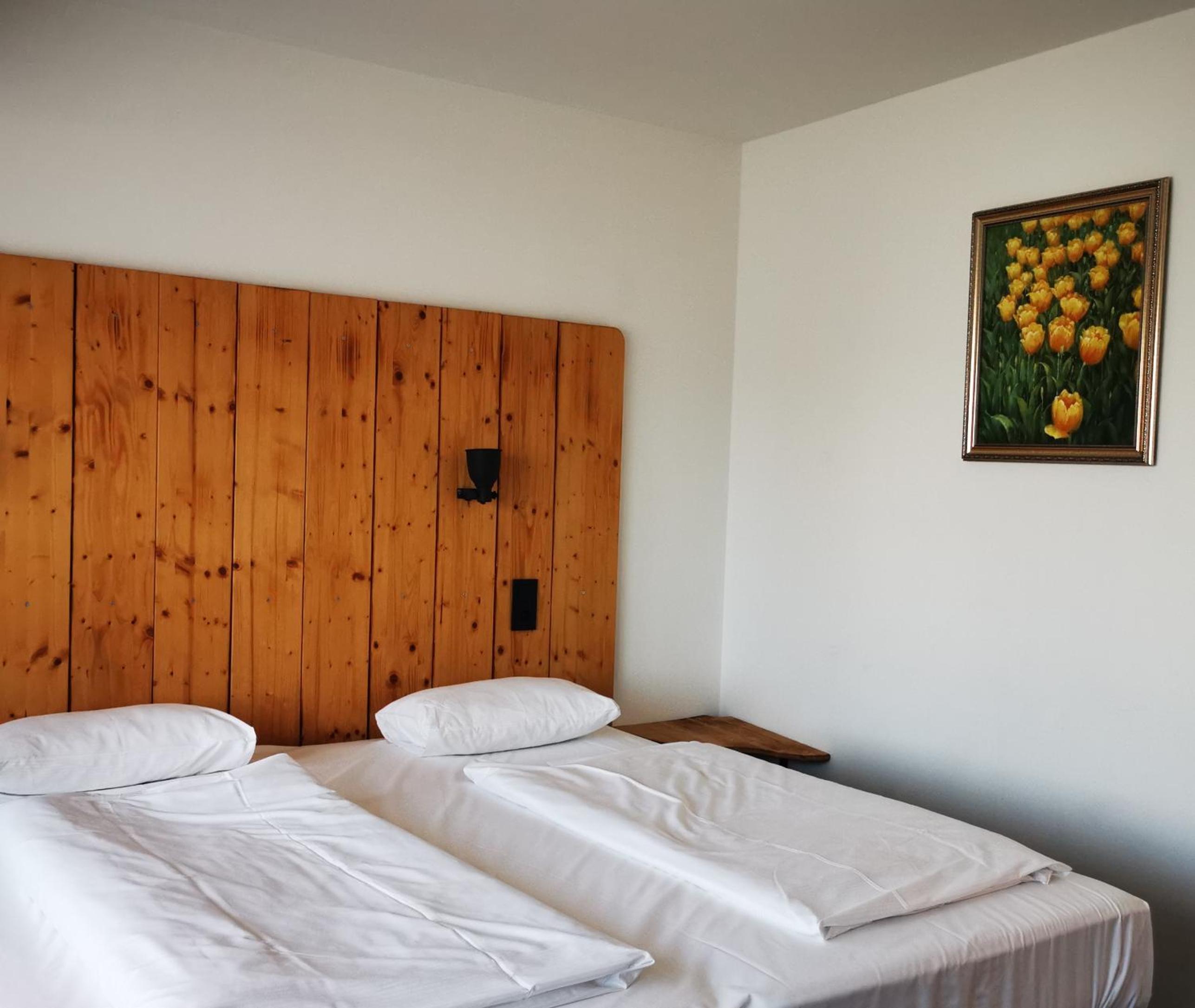 Double Room - Photo 3
