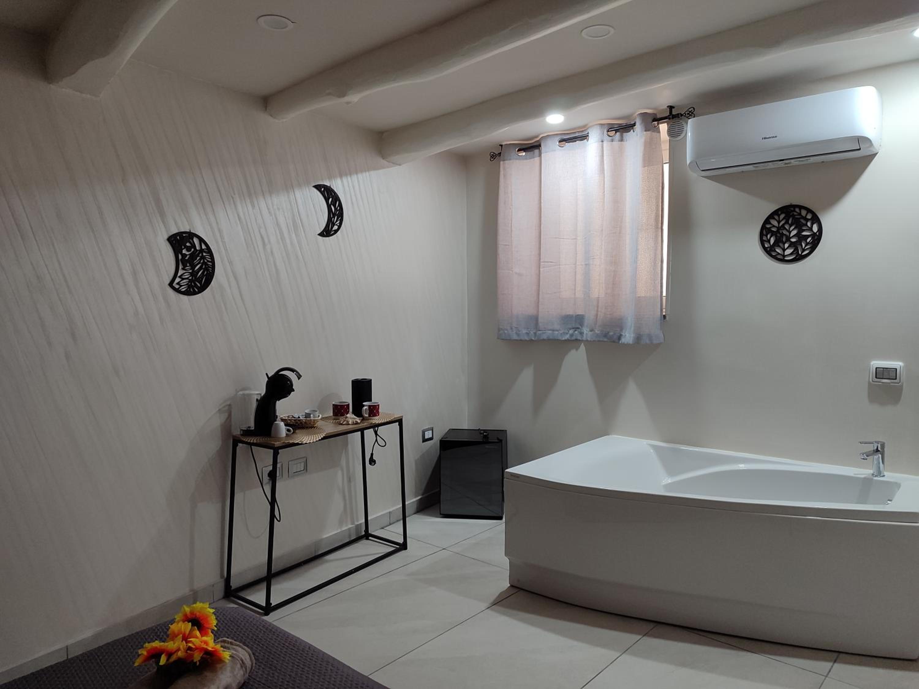 Queen Room photo 3