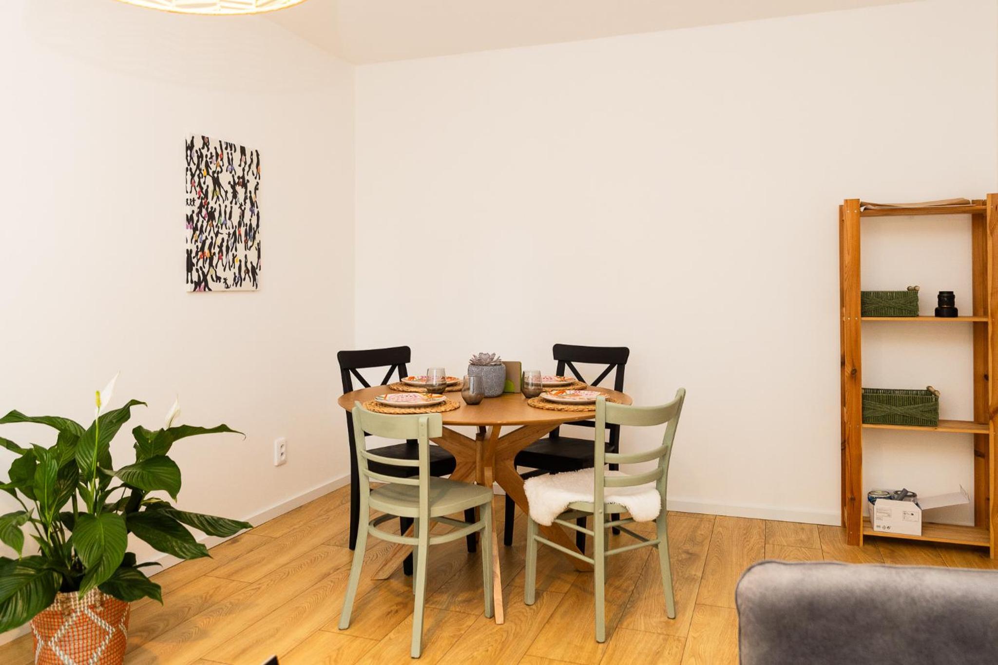 One-Bedroom Apartment photo 2