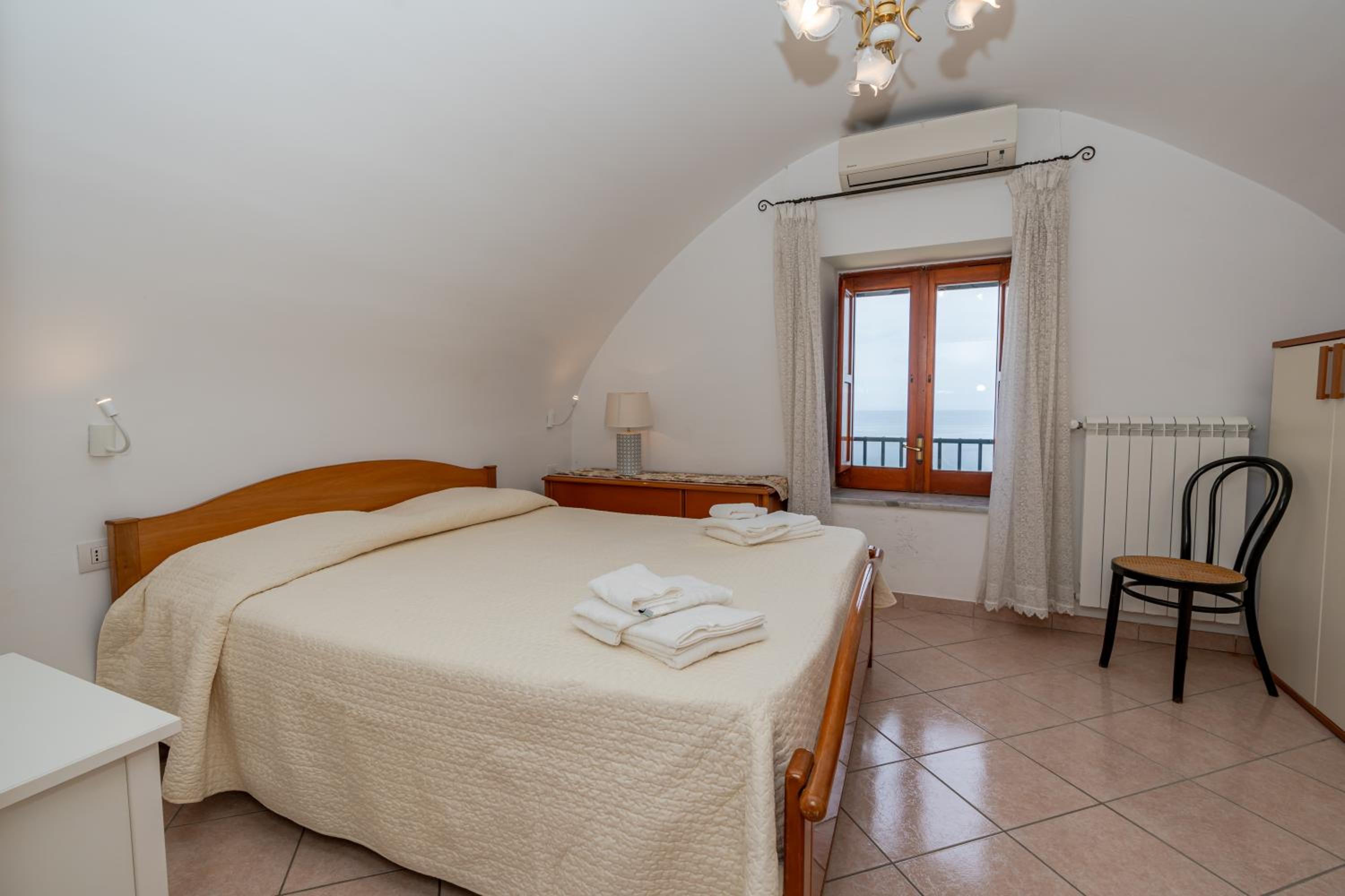 Two-Bedroom House with Sea View photo 1