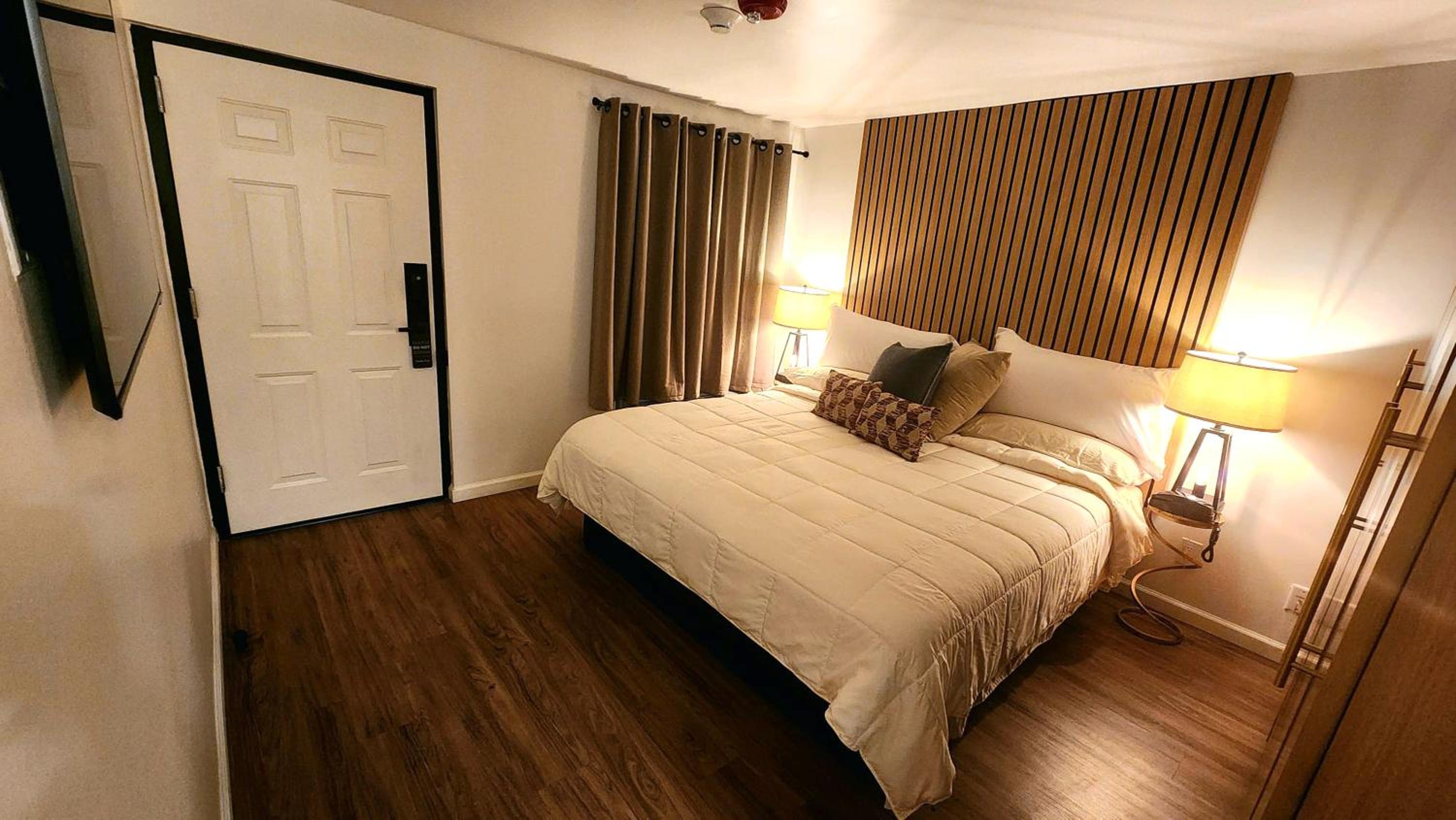 Single Room - Disability Access
