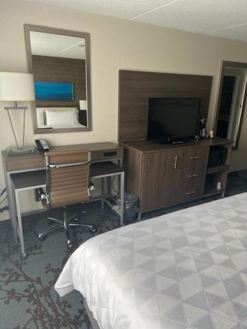 Standard King Room - Photo 3
