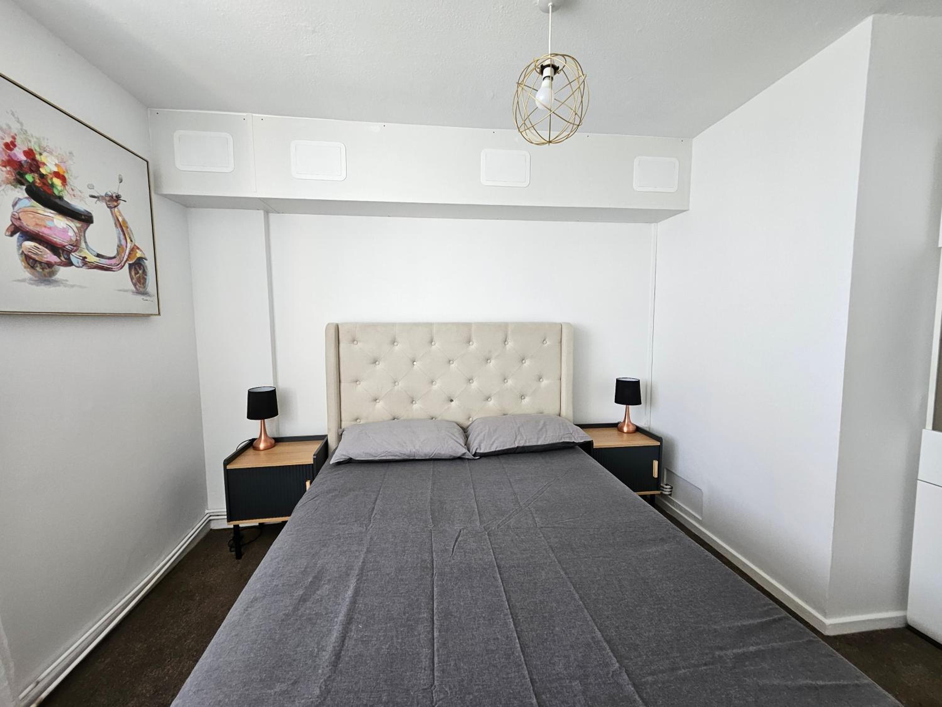 Two-Bedroom Apartment photo 2