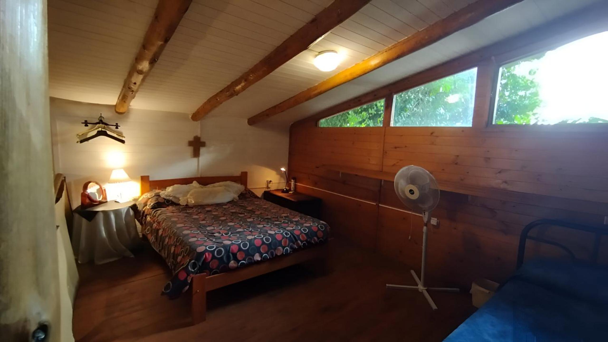 One-Bedroom House photo 2