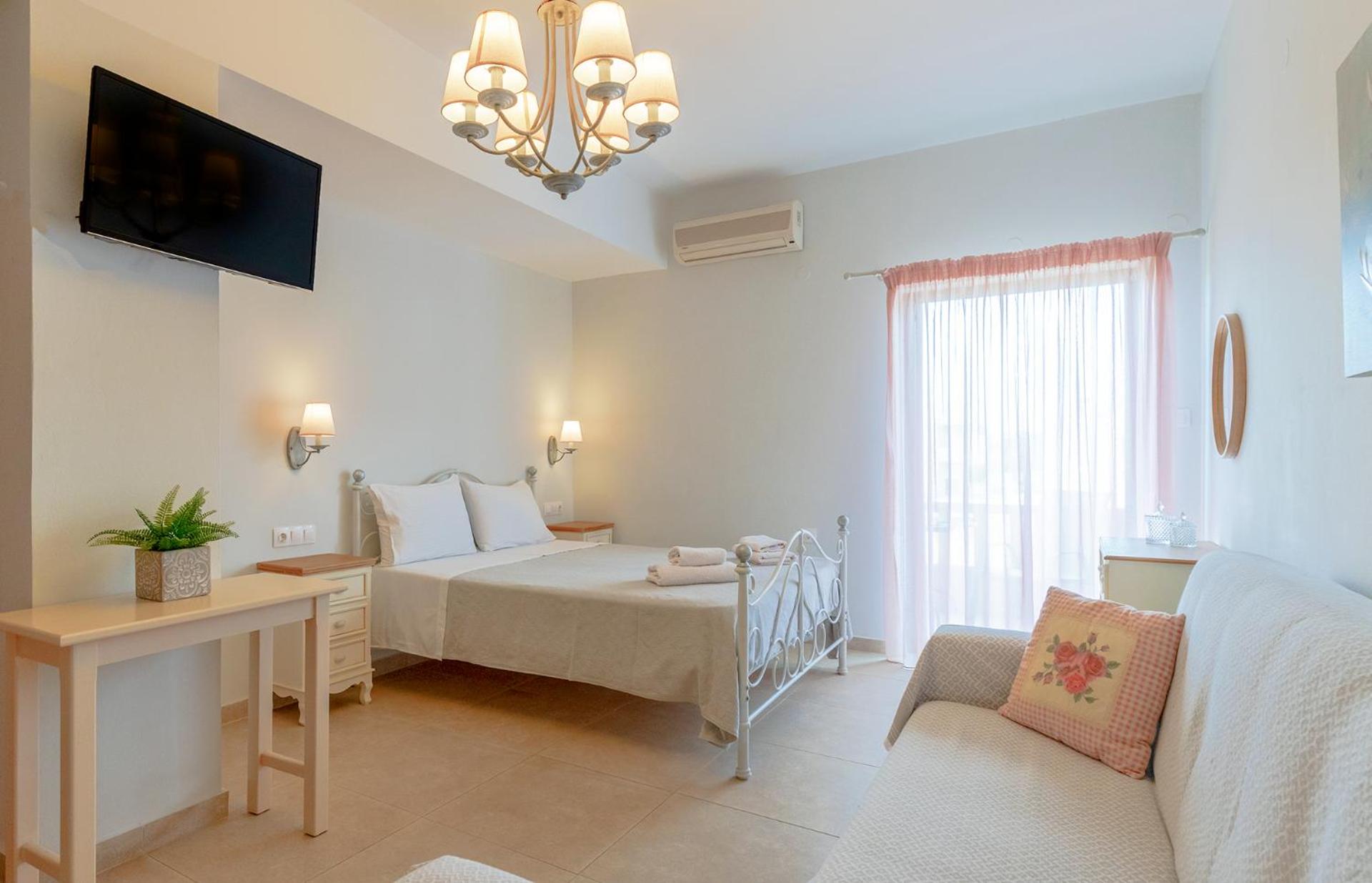 Studio with Mountain View