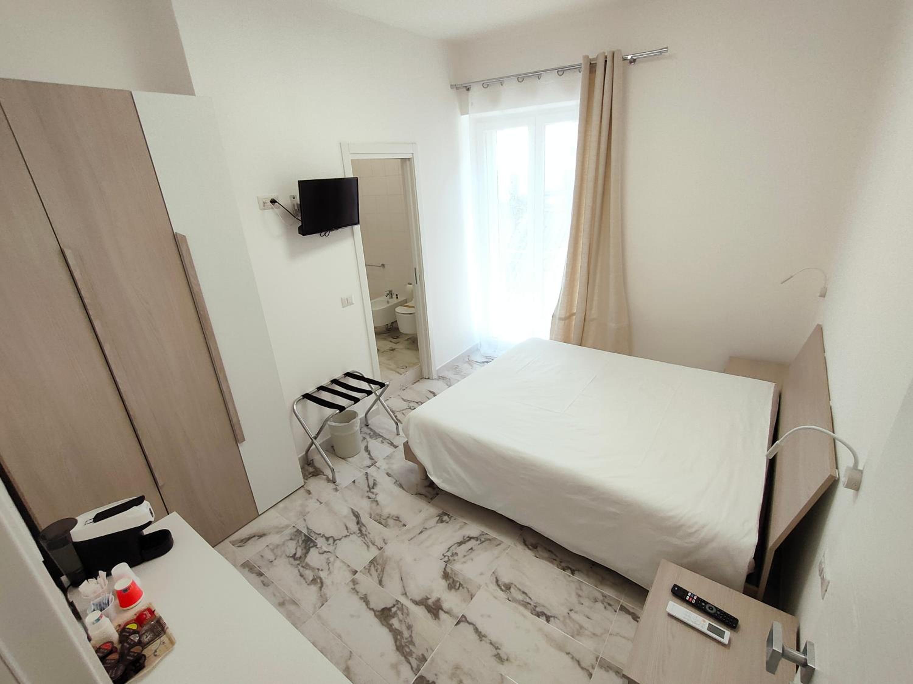 Double Room with Balcony photo 1