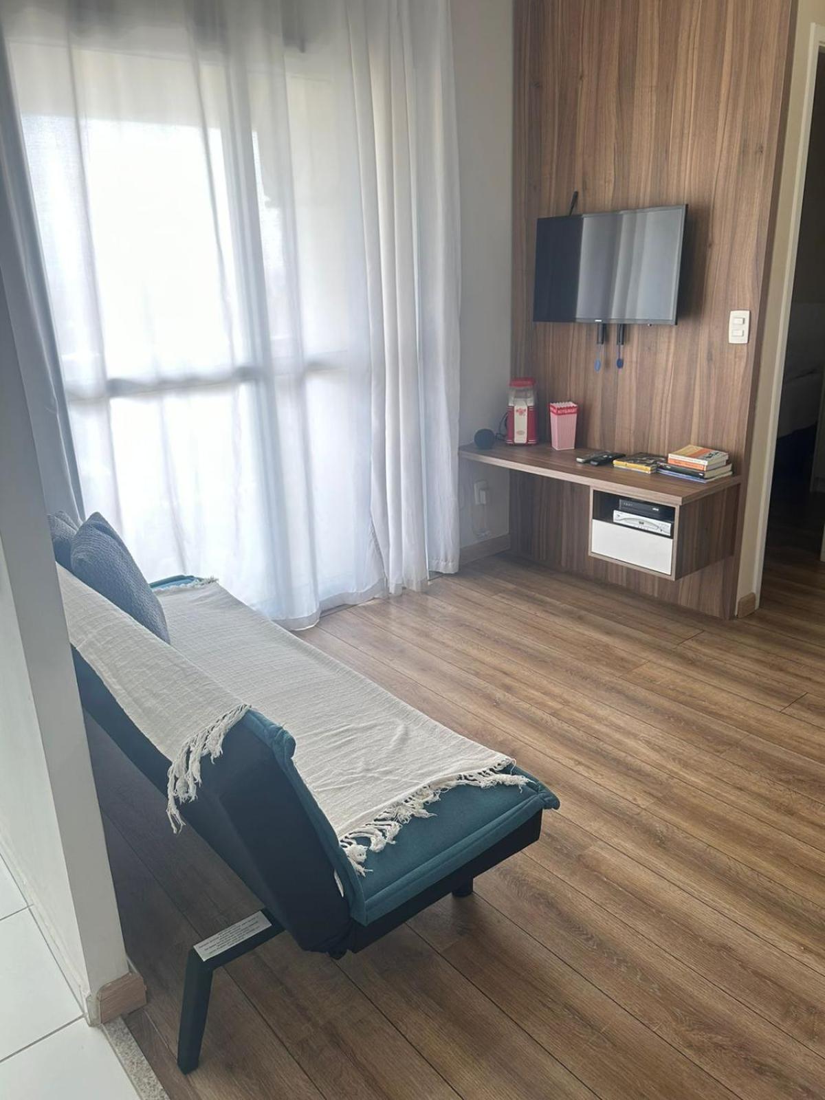 Studio Apartment - Photo 16