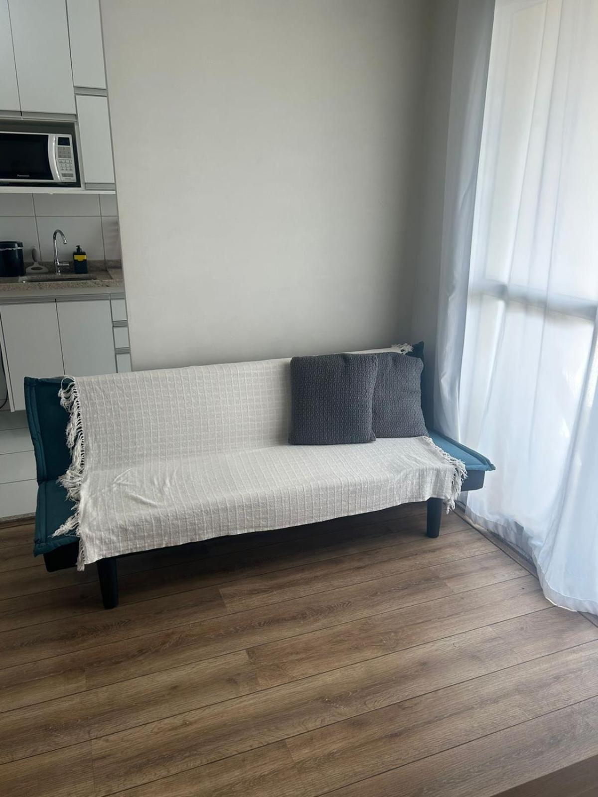 Studio Apartment - Photo 27