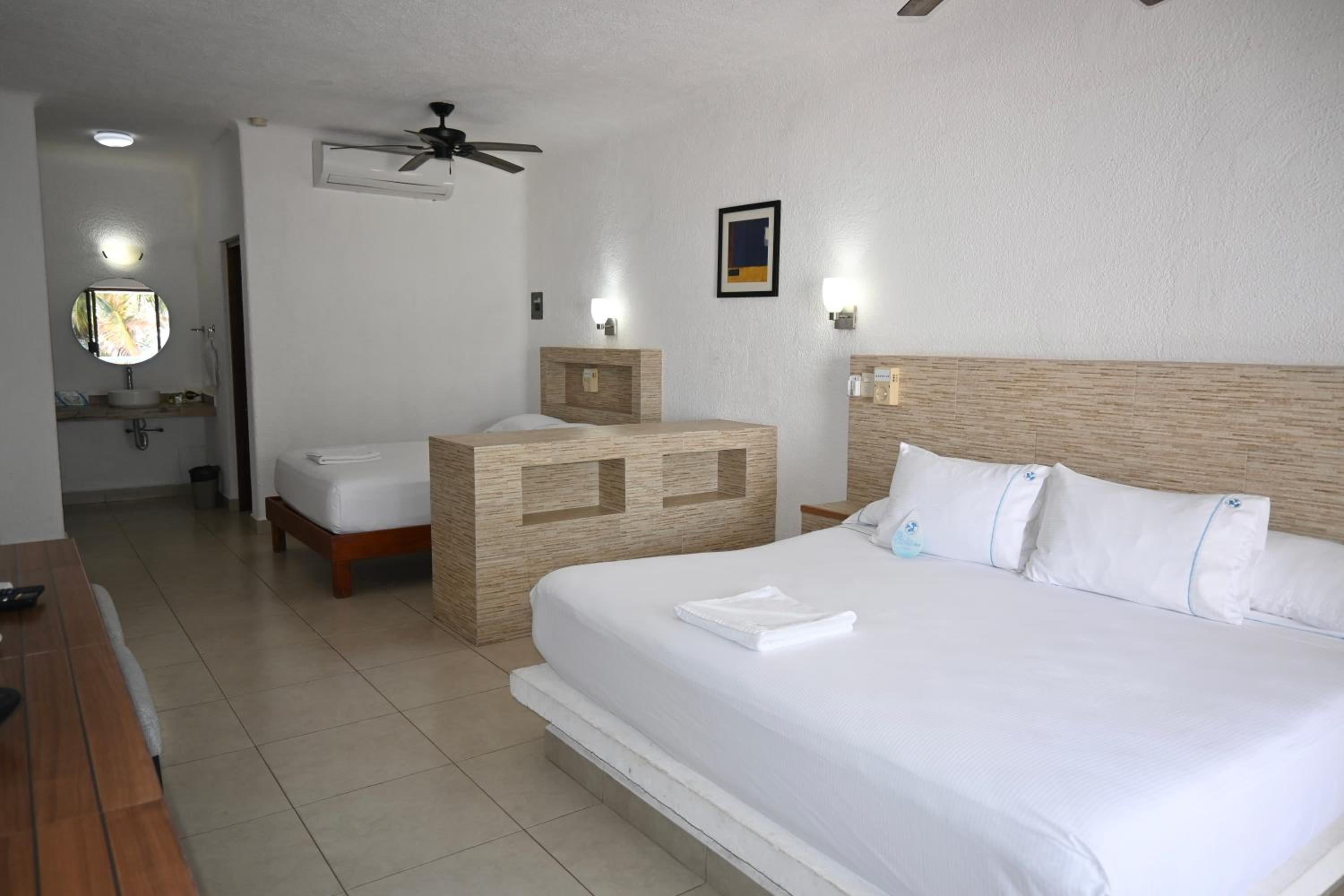 Suite with Sea View - Photo 1