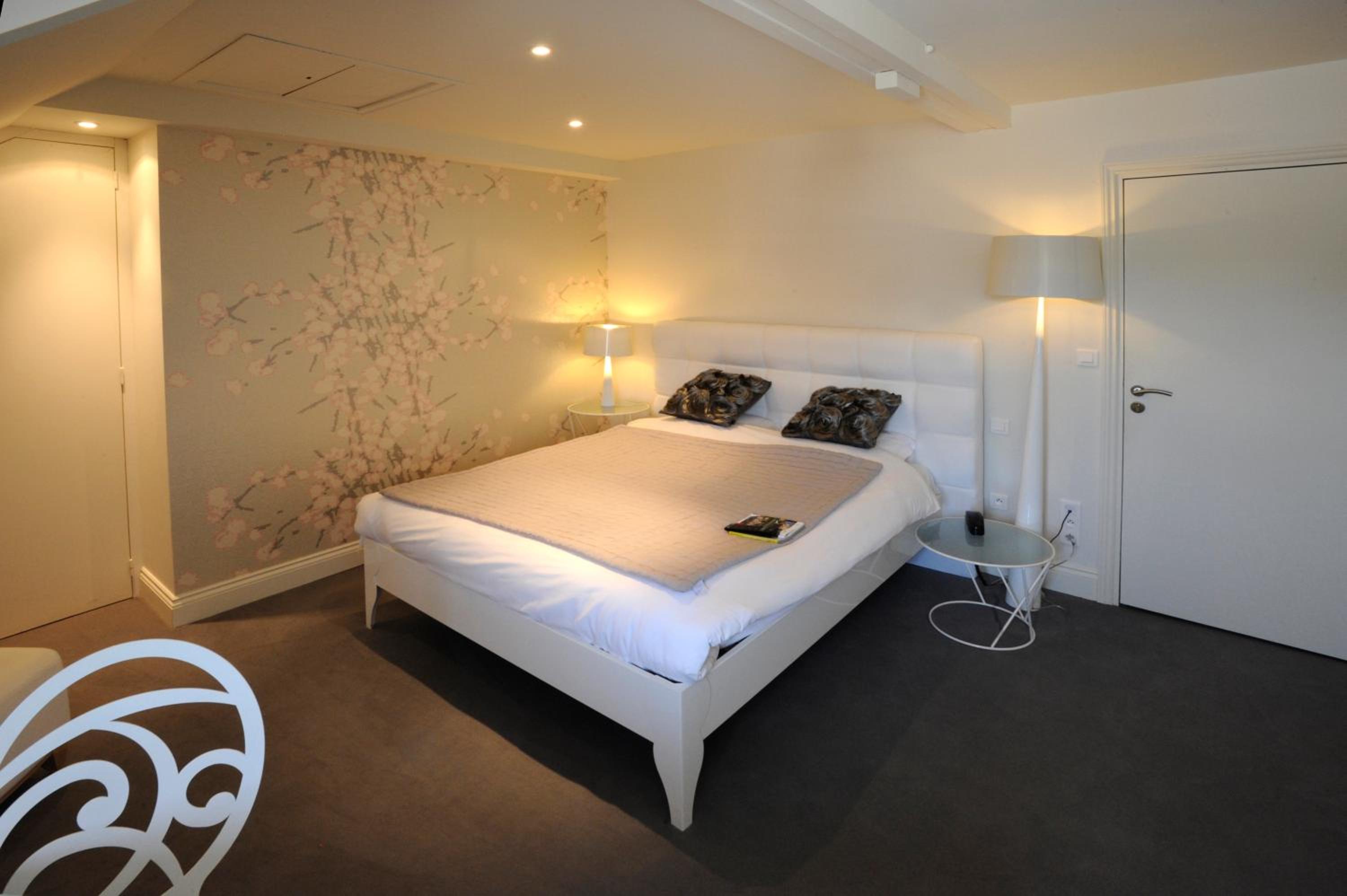 Cocoon Double Room