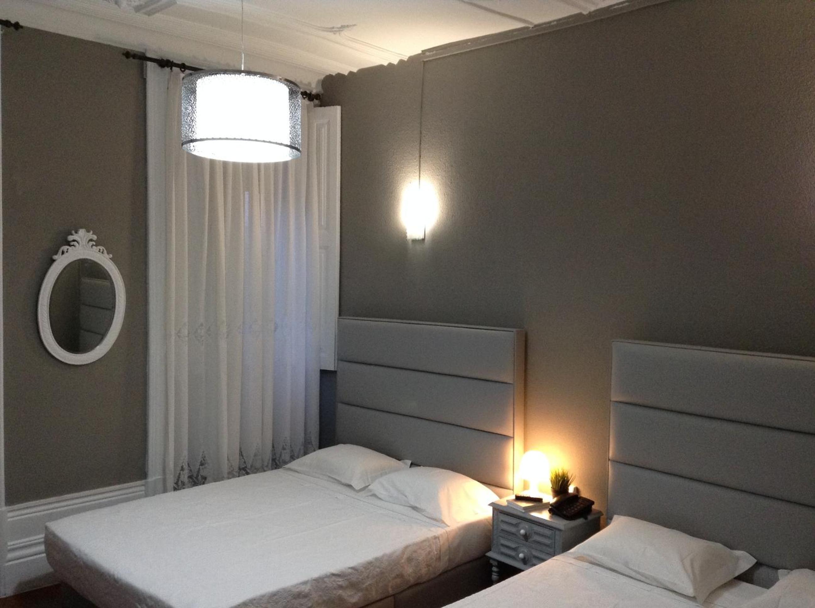 Quadruple Room - Photo 1