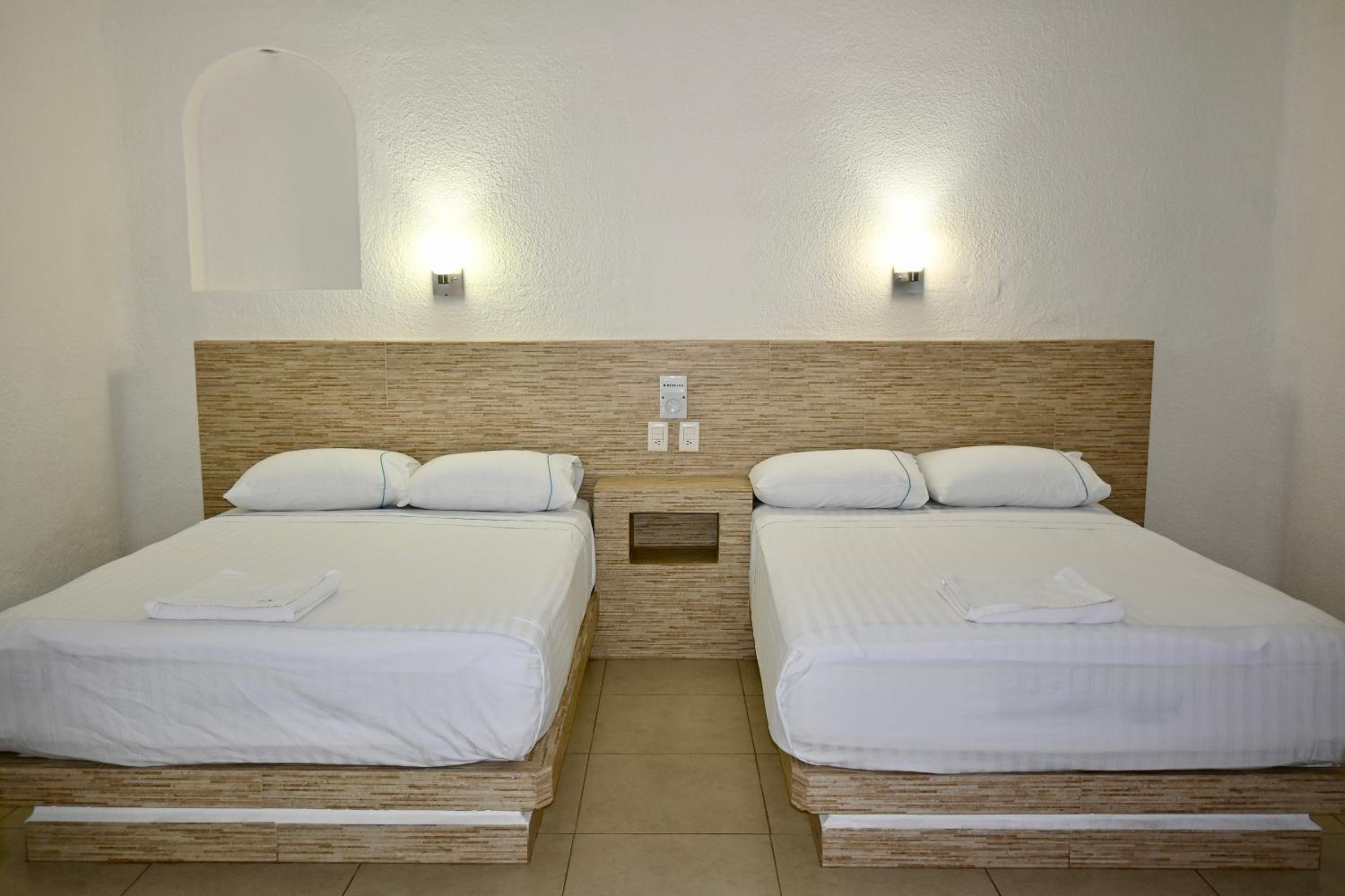 Deluxe Double Room - Photo 1