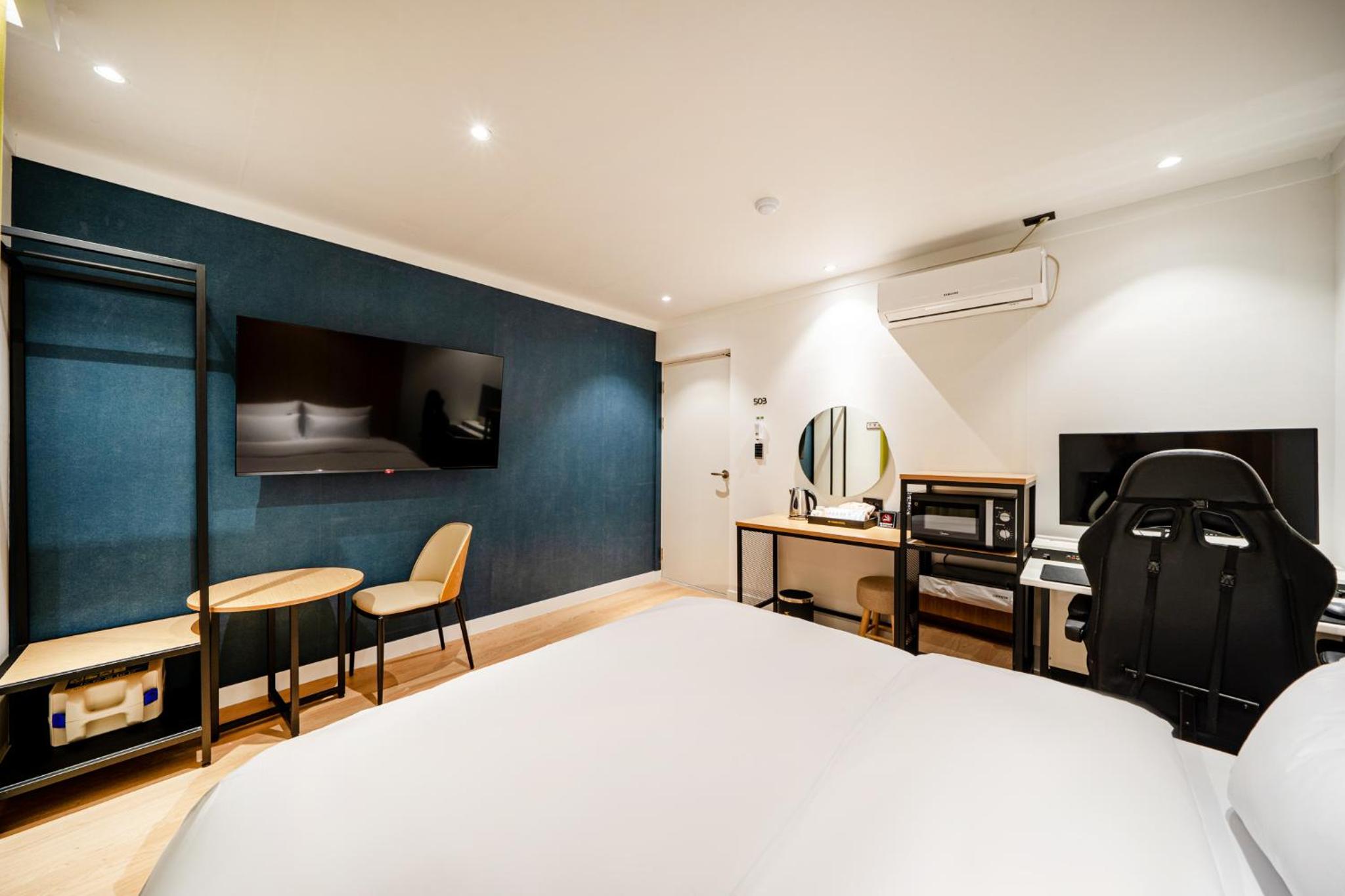 Superior Double Room - Photo 2