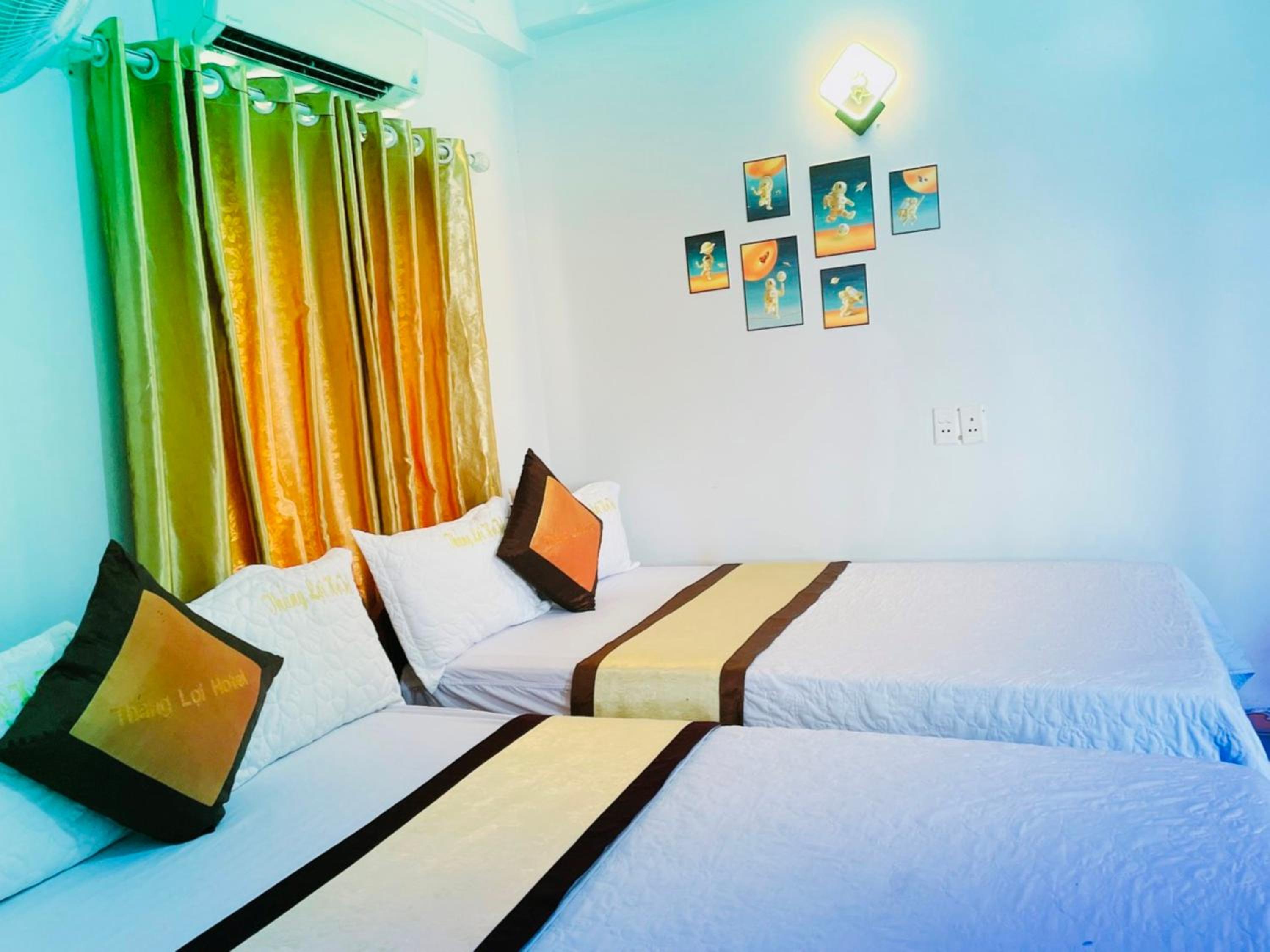 Twin Room - Photo 4