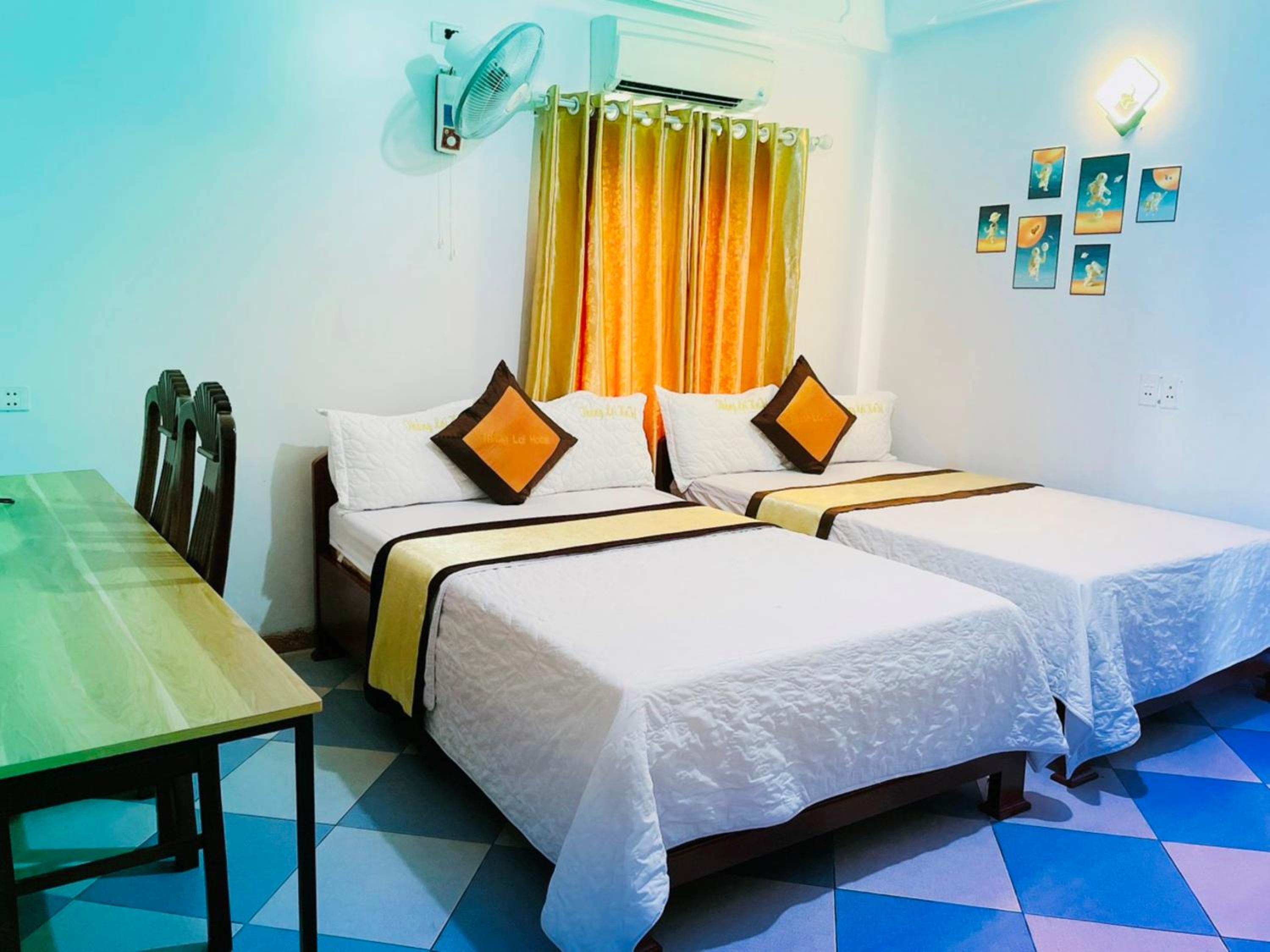 Twin Room - Photo 8