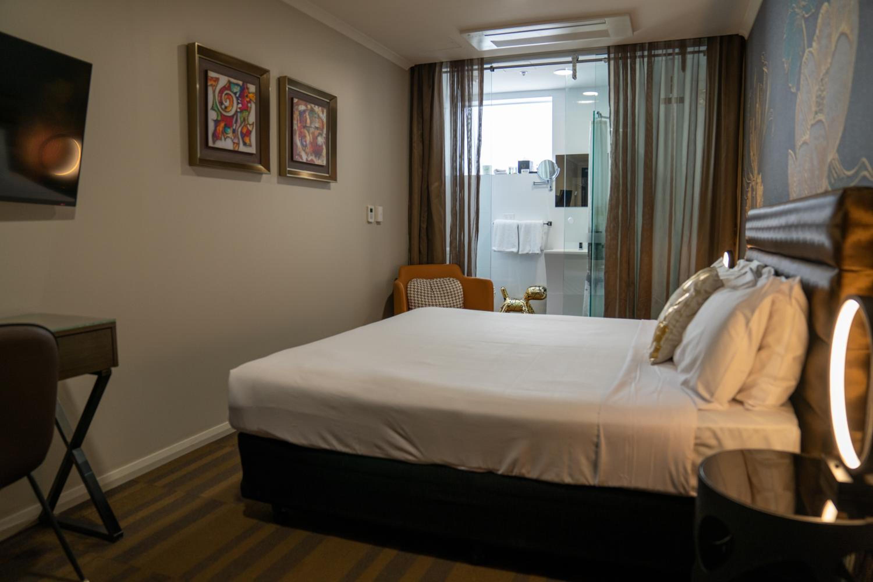 Twin Room - Triple Occupancy photo 1