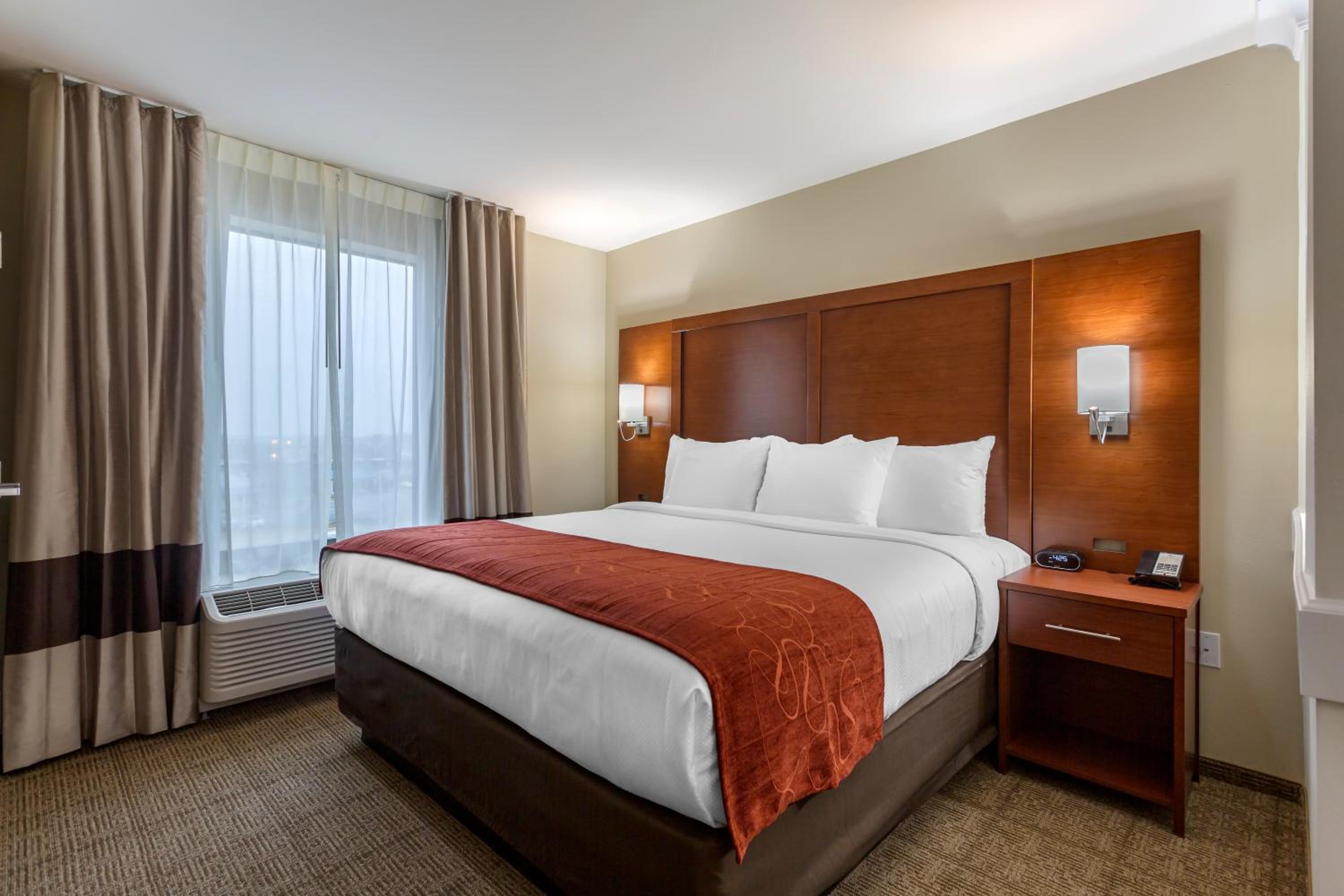 King Suite - Disability Access photo 1