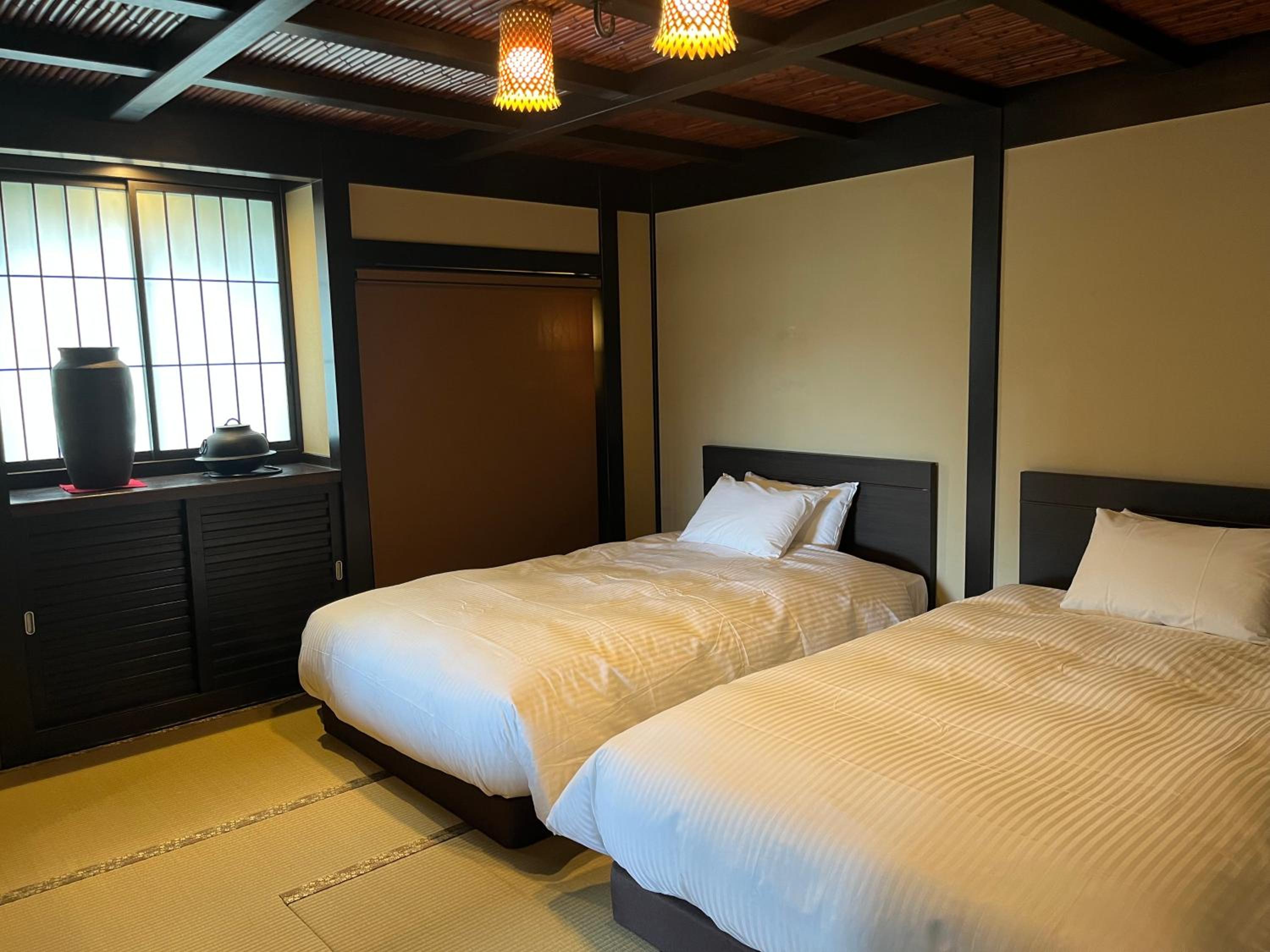 Shimogamotei Japanese Modern Twin Room
