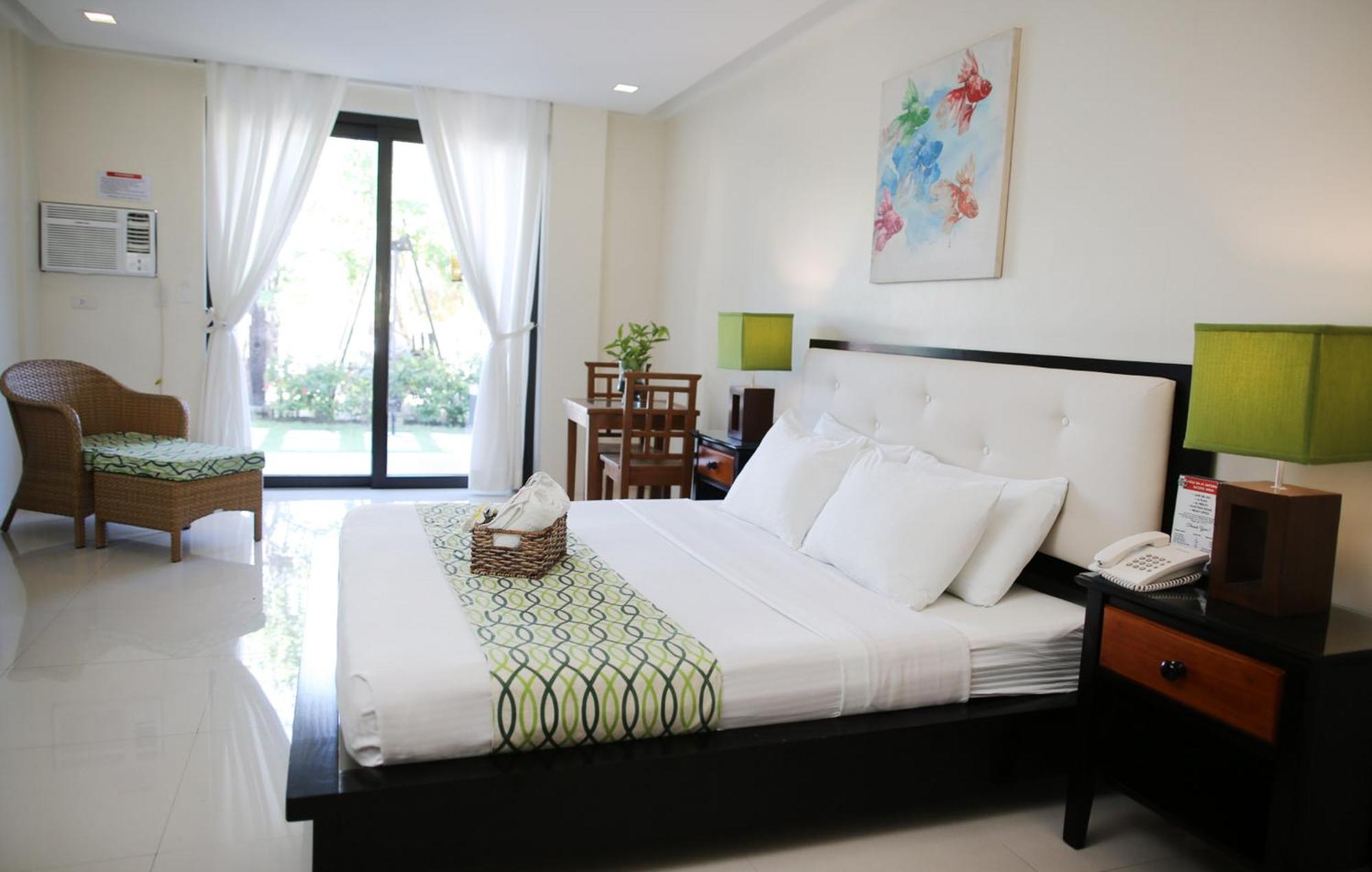Deluxe King Room