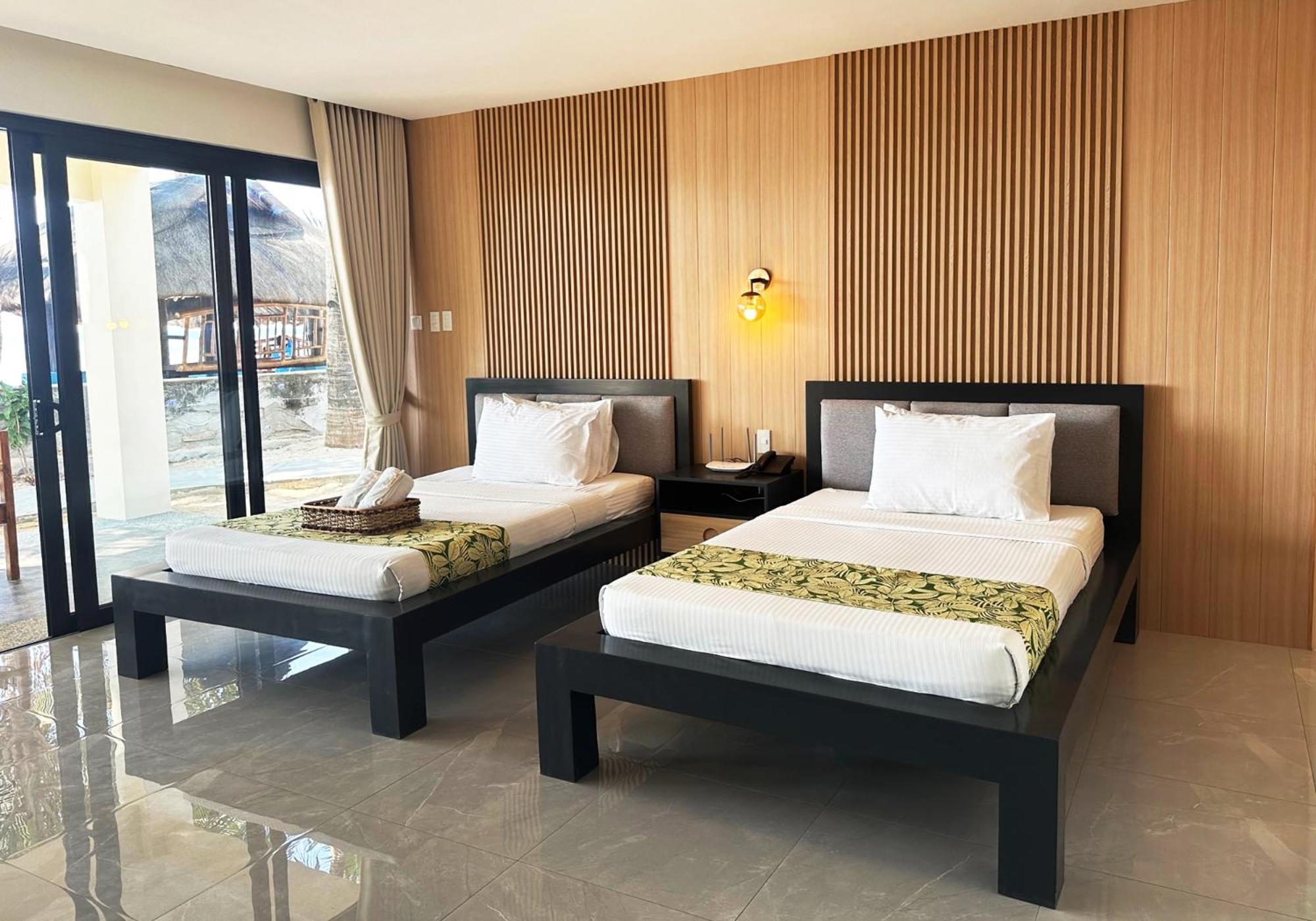 Superior Suite with Sea View photo 3
