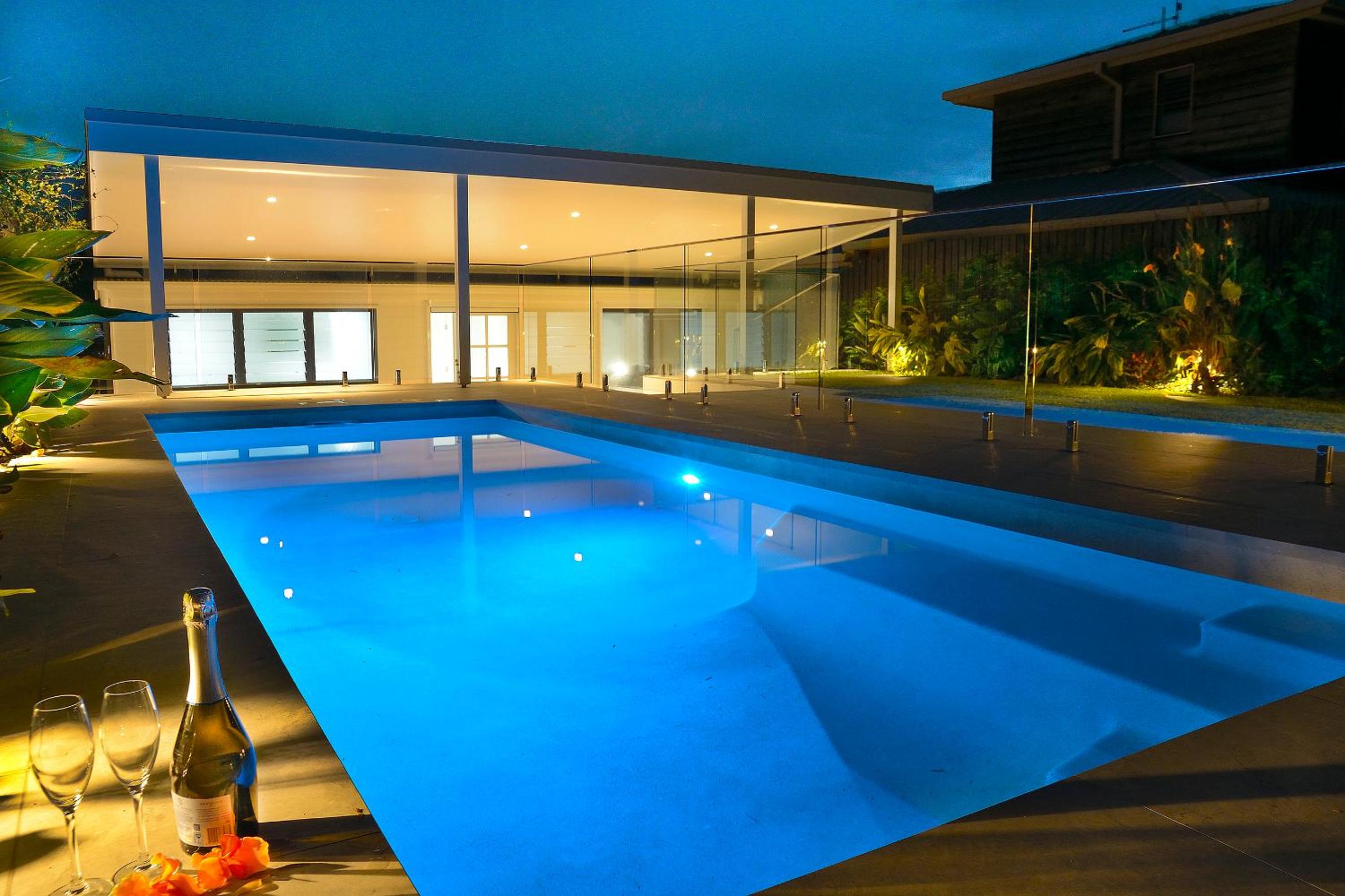 Four-Bedroom House photo 2