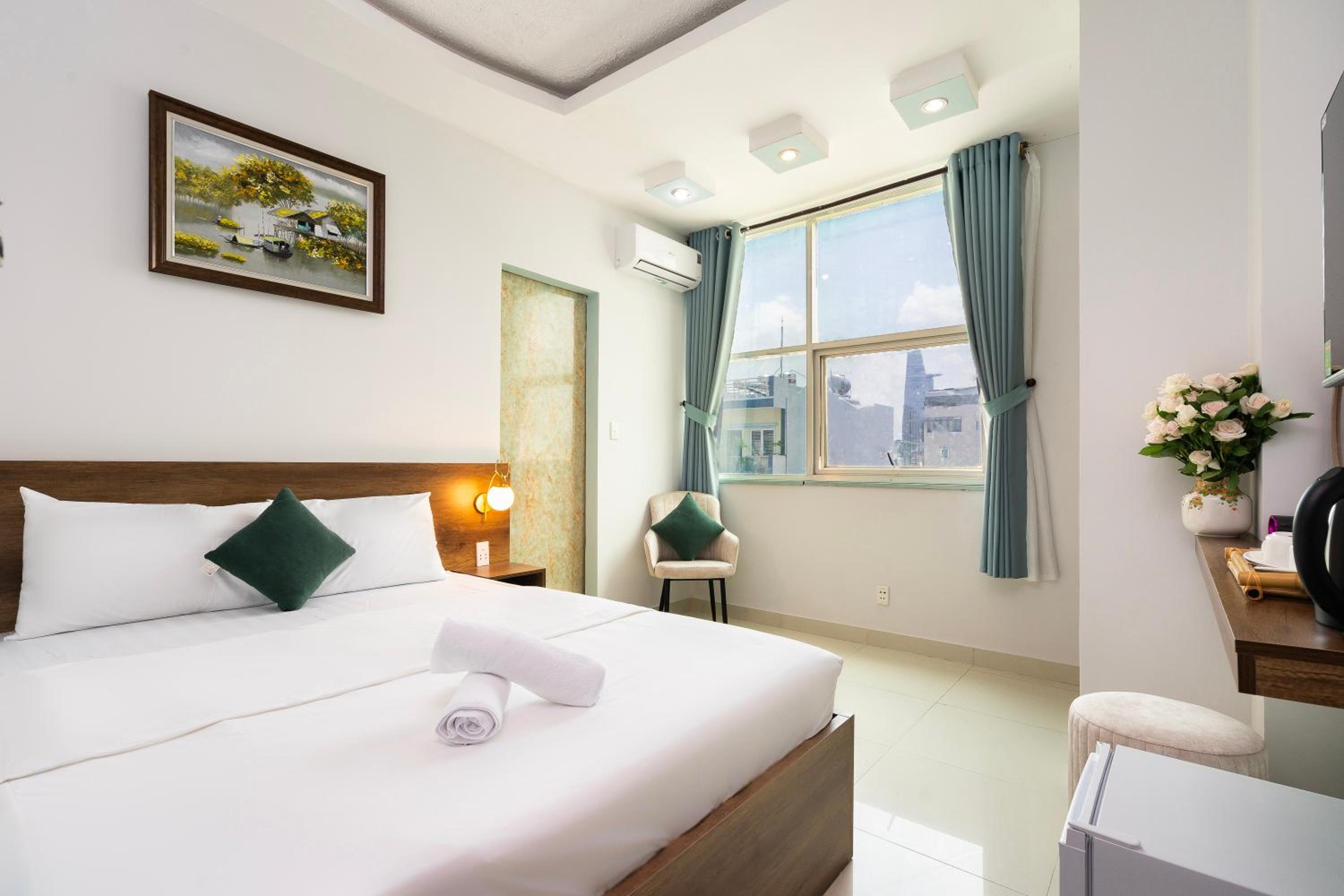 Deluxe King Room