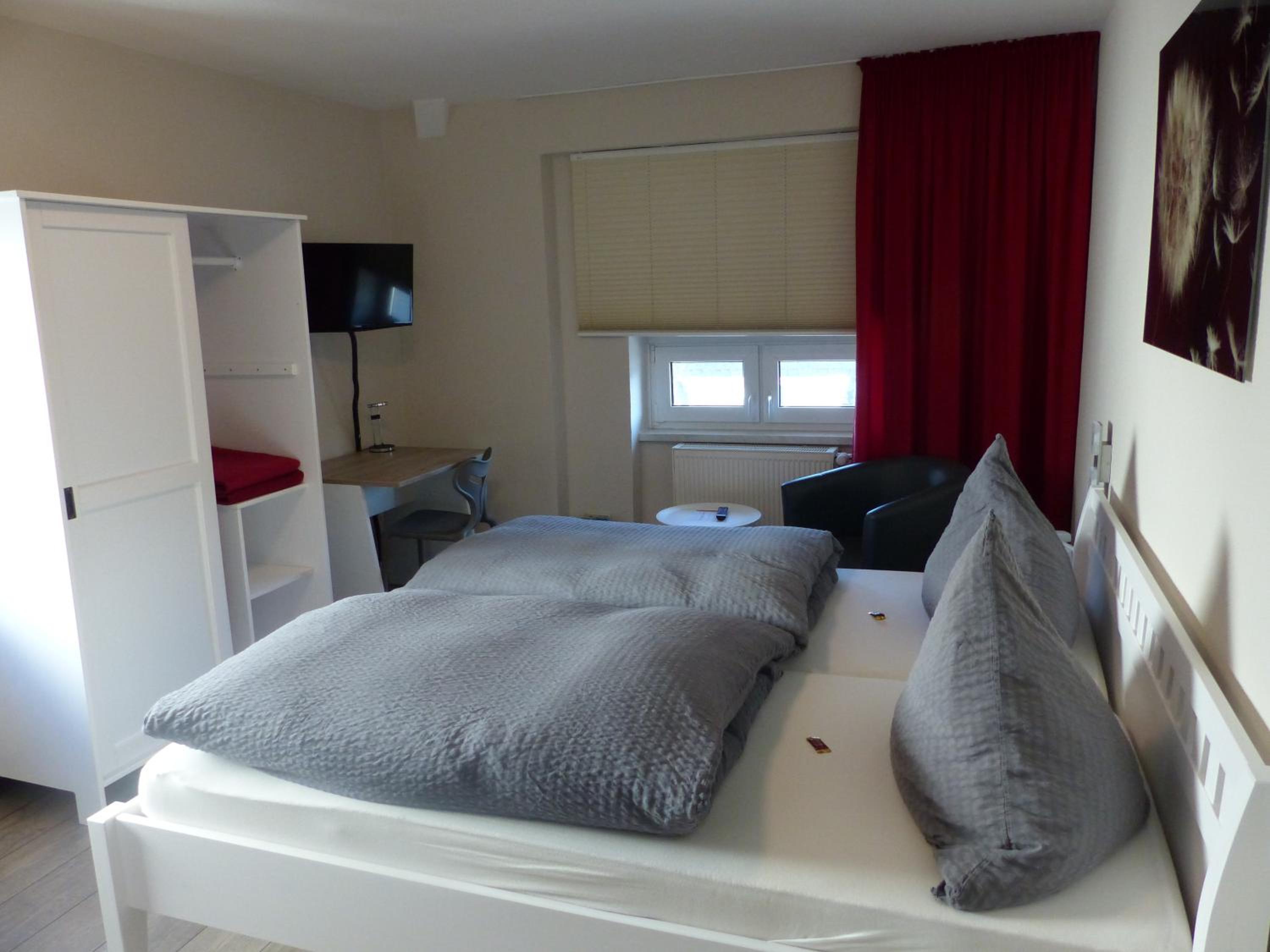 Standard Double Room photo 2