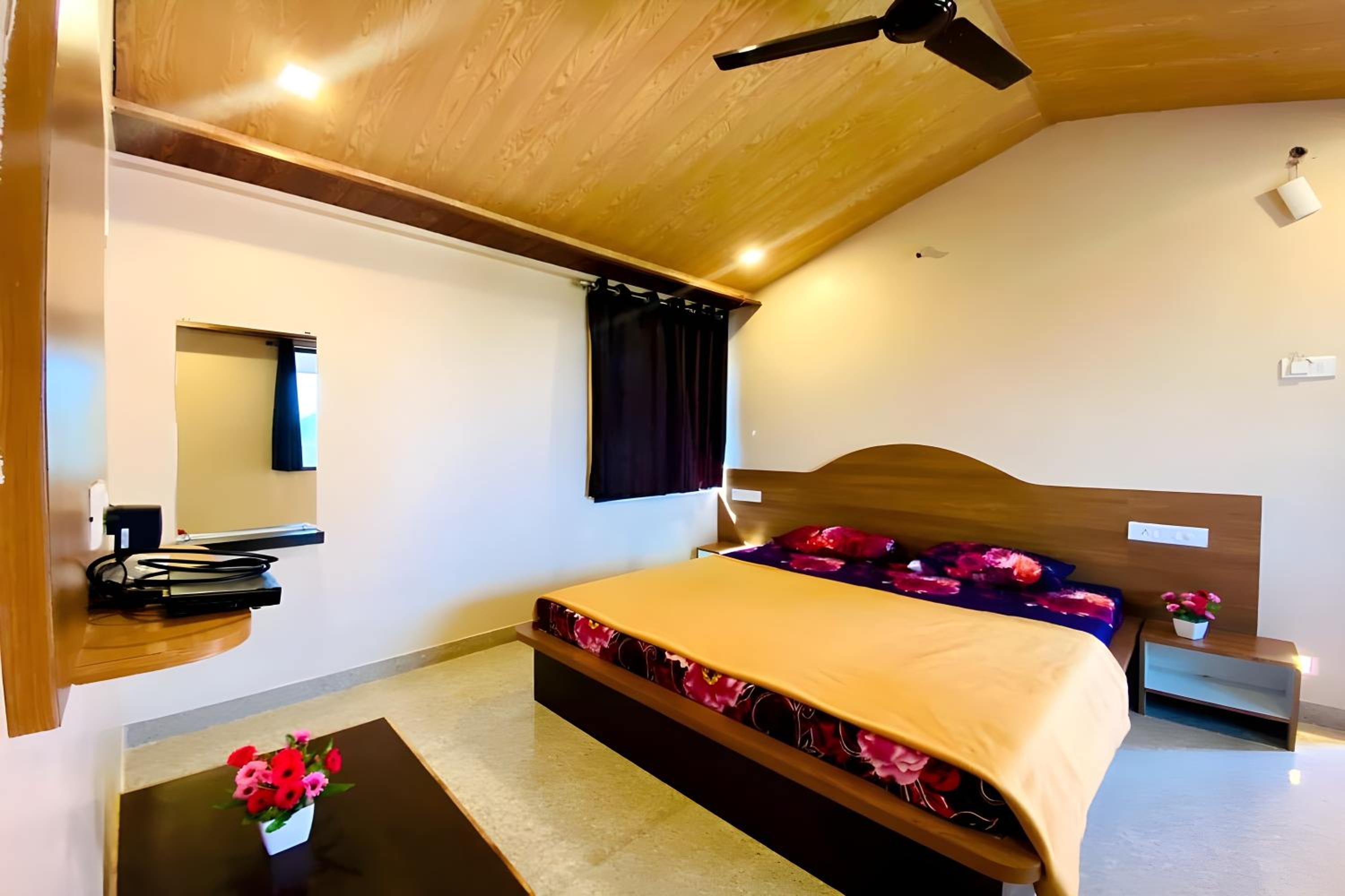 Deluxe Double Room photo 3