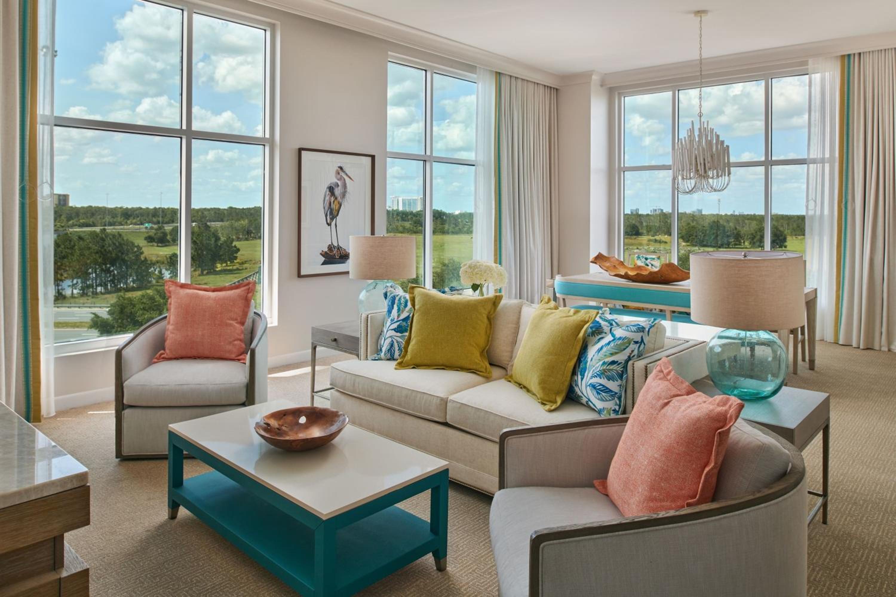 One-Bedroom Deluxe King Suite with Sofa Bed