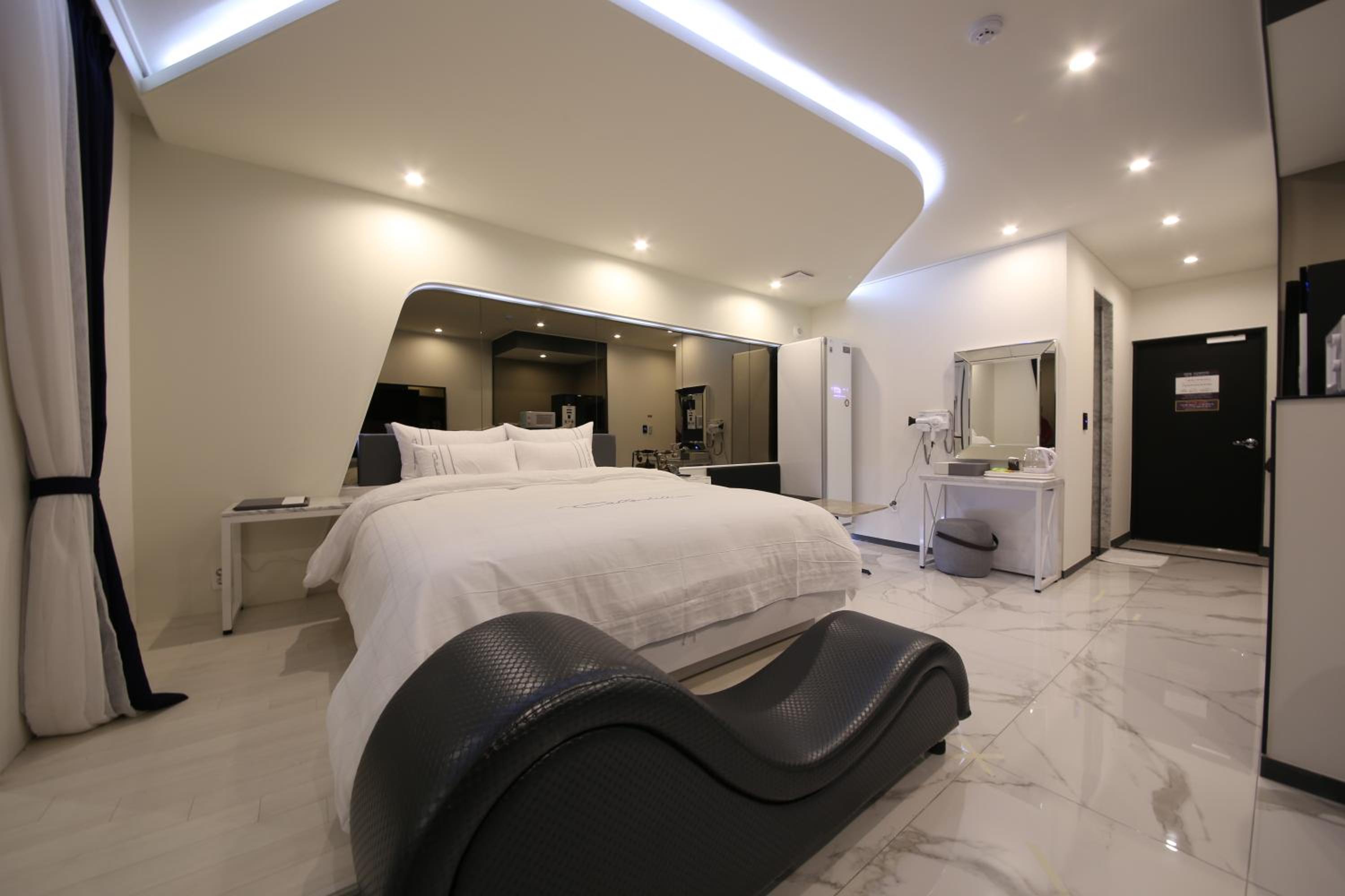 Superior Double Room - Photo 1