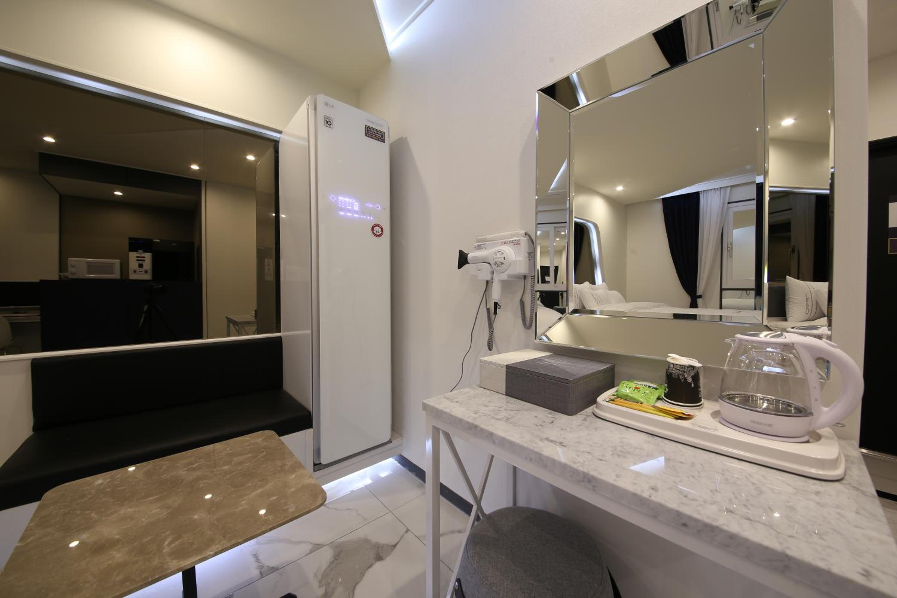 Superior Double Room - Photo 6