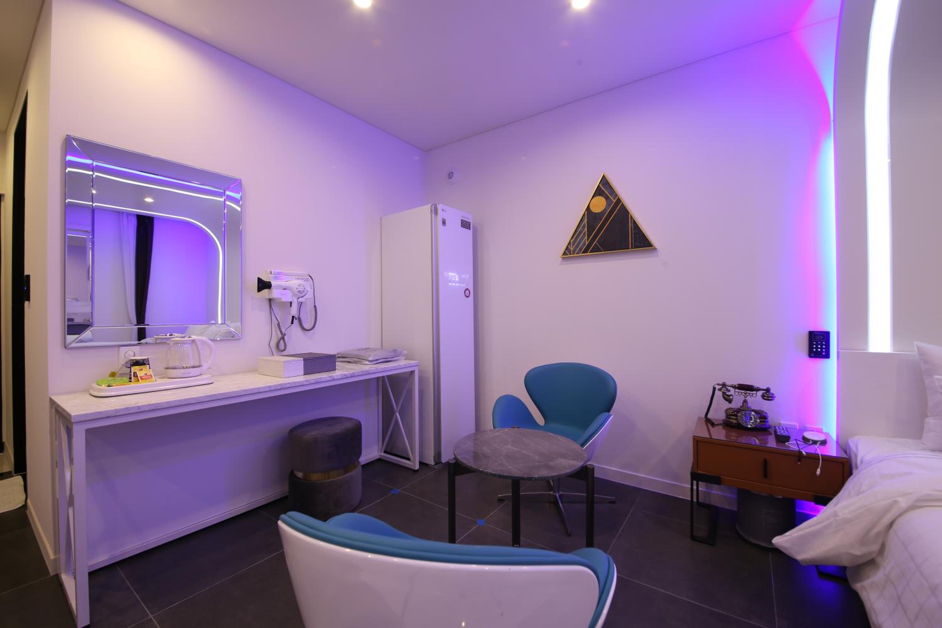 Superior Double Room - Photo 11