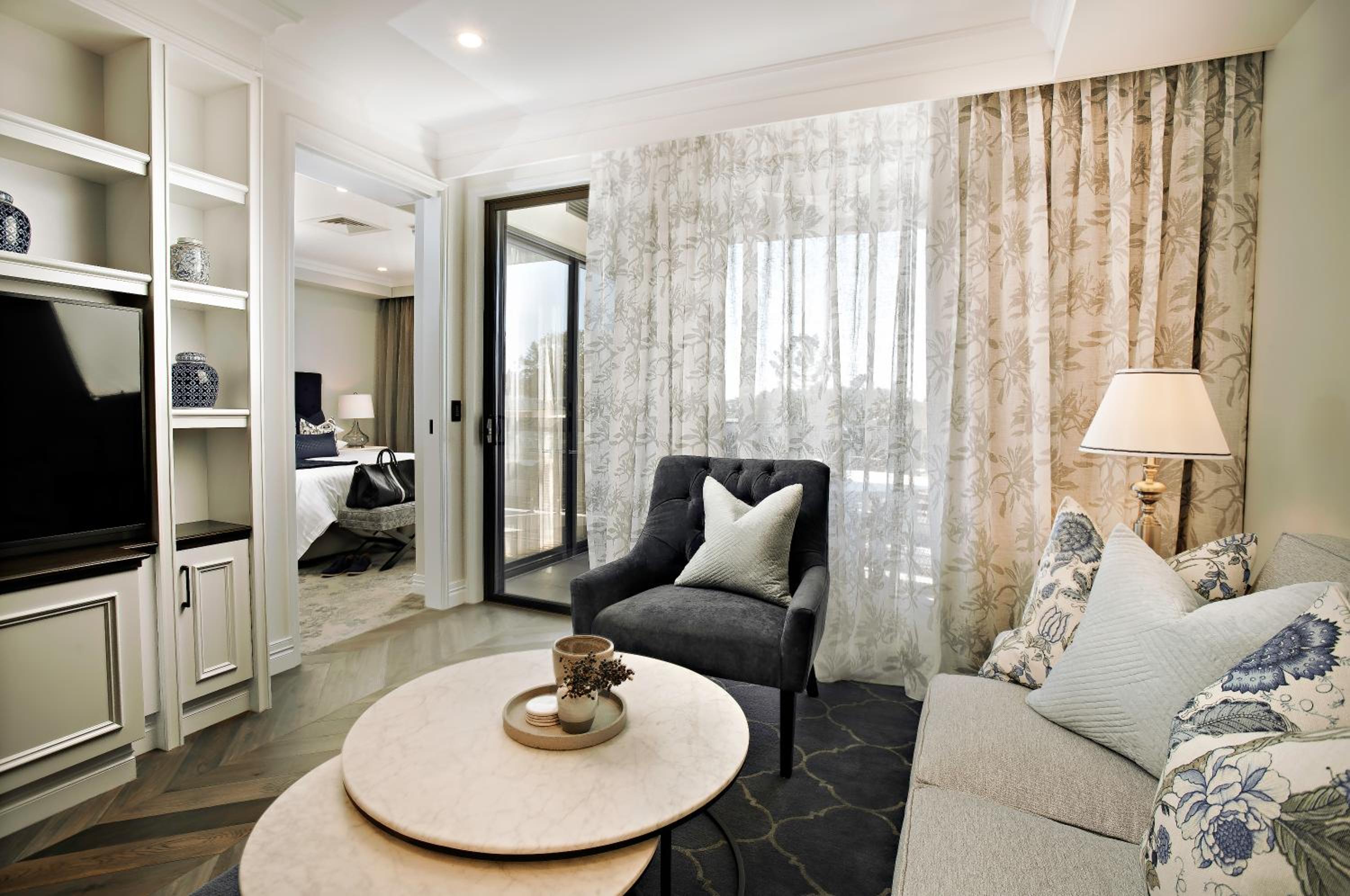 One-Bedroom Apartment - Photo 4