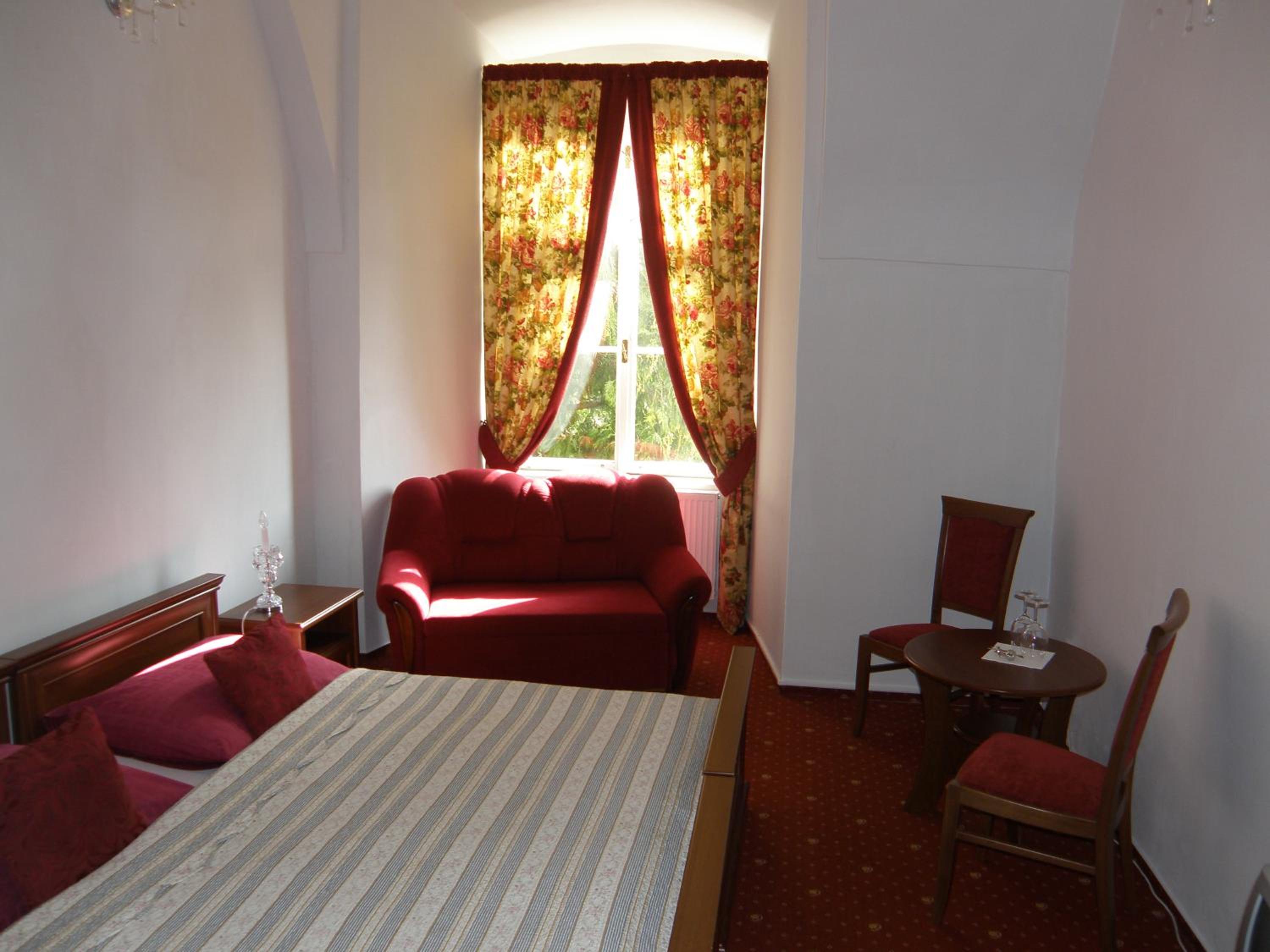 Standard Double or Twin Room - Photo 2