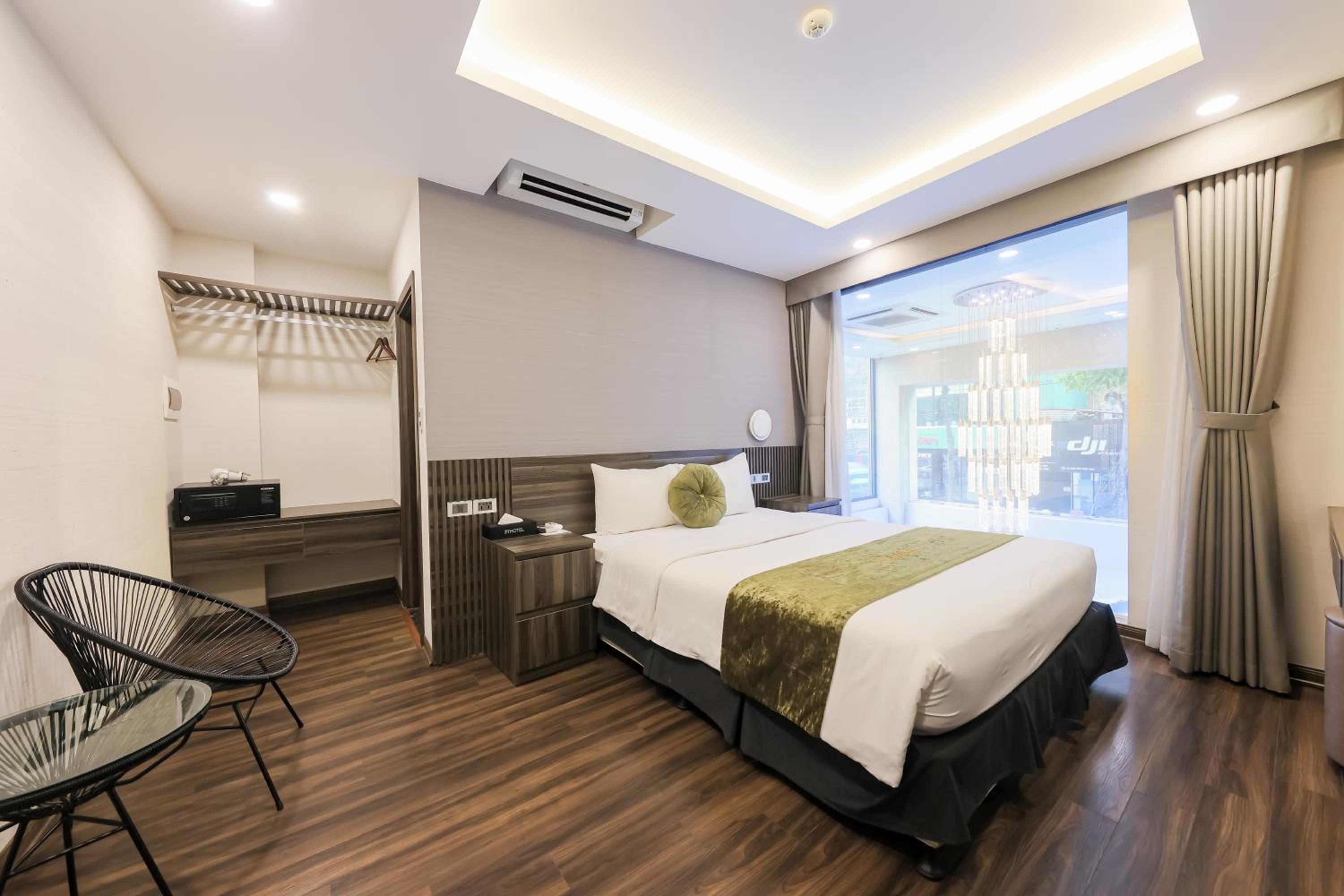 Double or Twin Room with City View