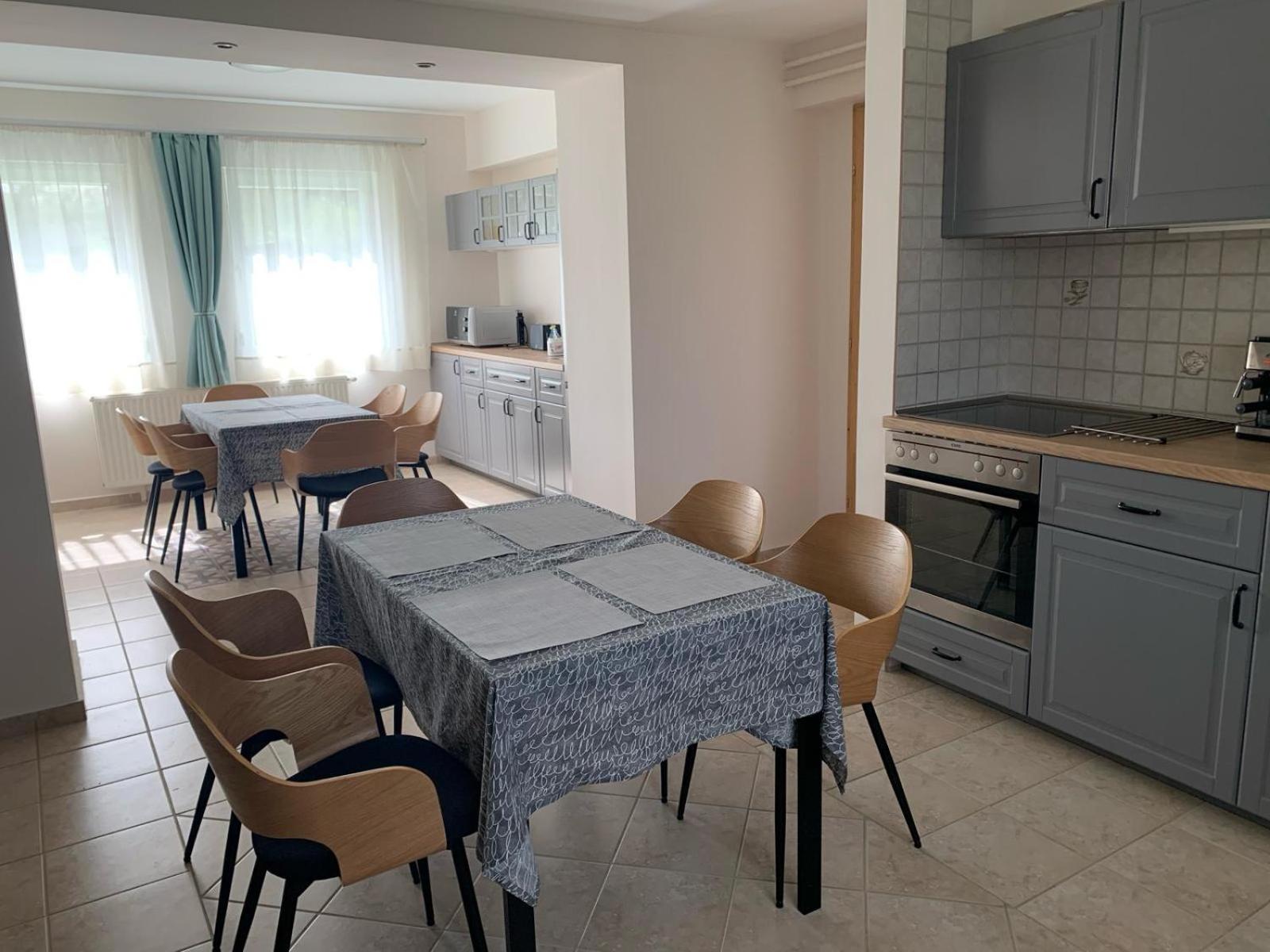 Villa photo 3