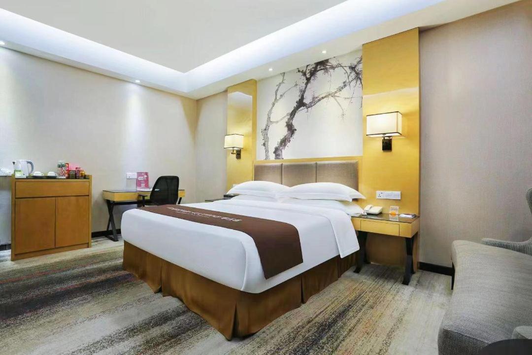 Single Room with Bath