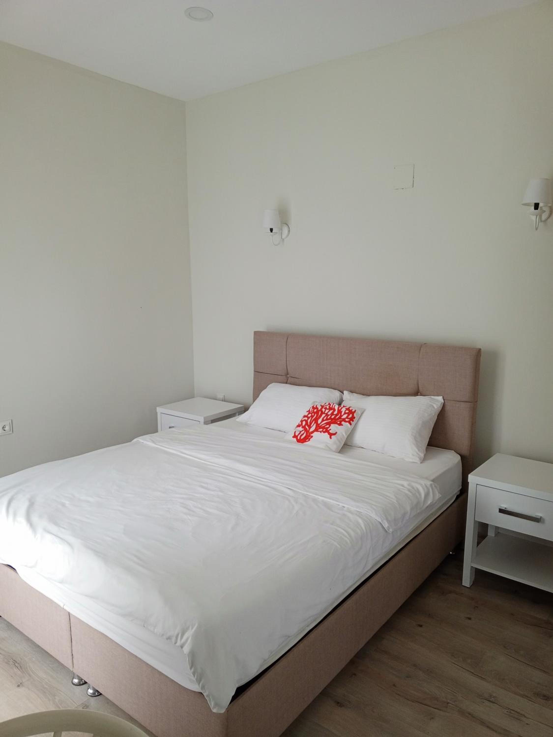 Standard Double Room photo 2