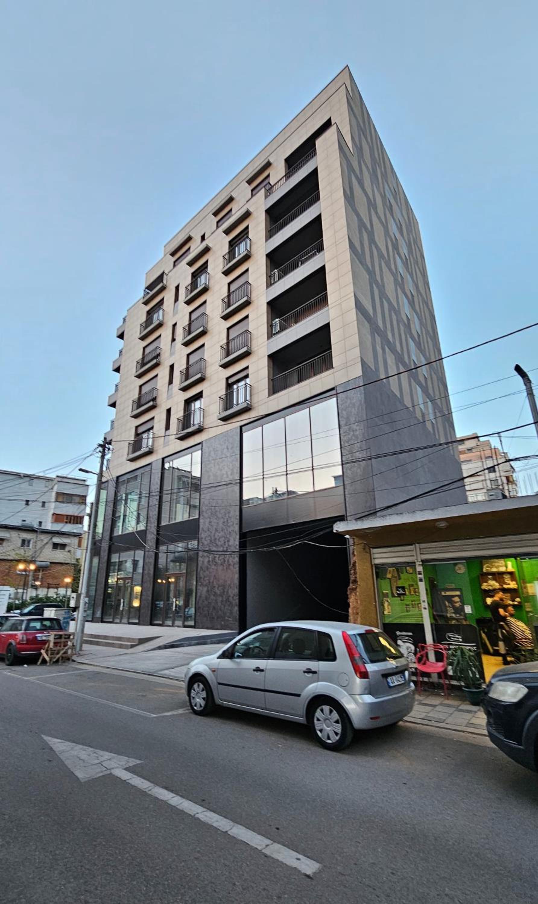 Studio Apartment