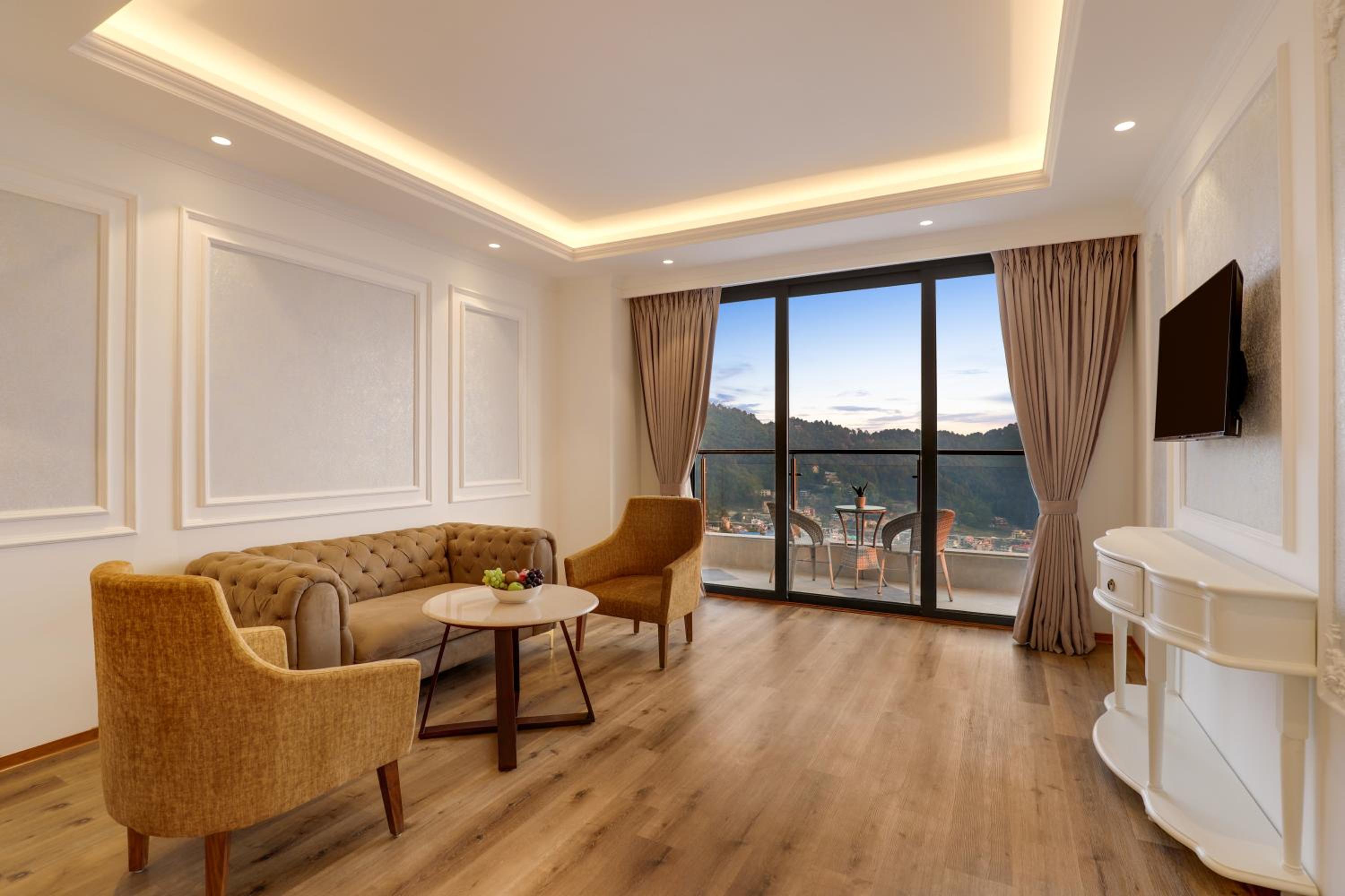 Executive Suite45 minutes of Spa Therapy of your choice for one (one time) photo 2