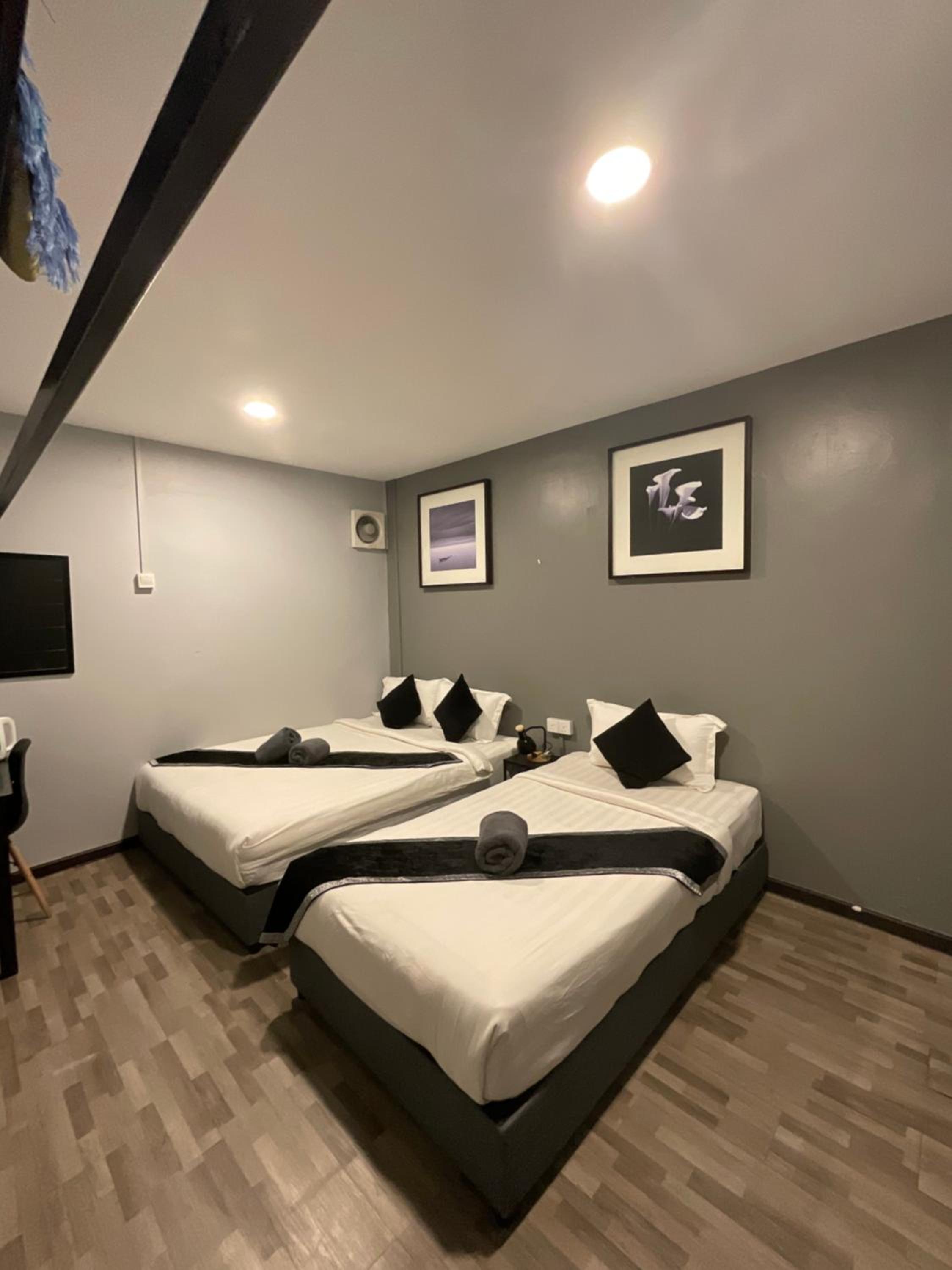 Triple Room with Bathroom